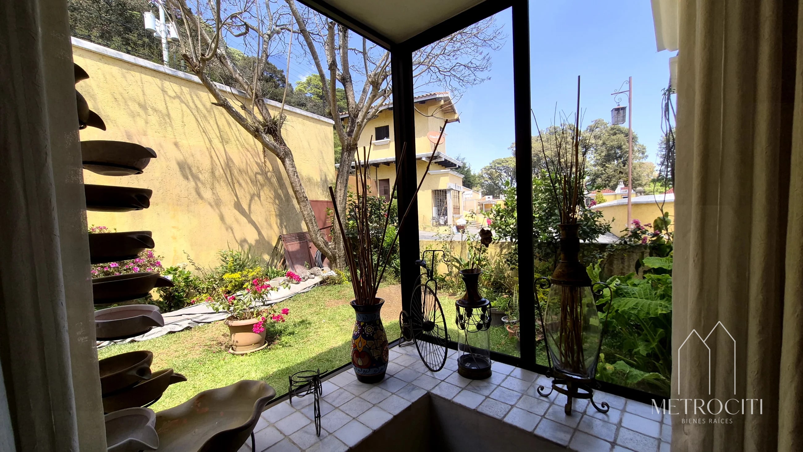 Se vende amplia casa en Milpas Altas, San Lucas Sacatepquez — Casa en Venta en Santa Lucía Milpas Altas, Sacatepéquez — foto 4 de 12