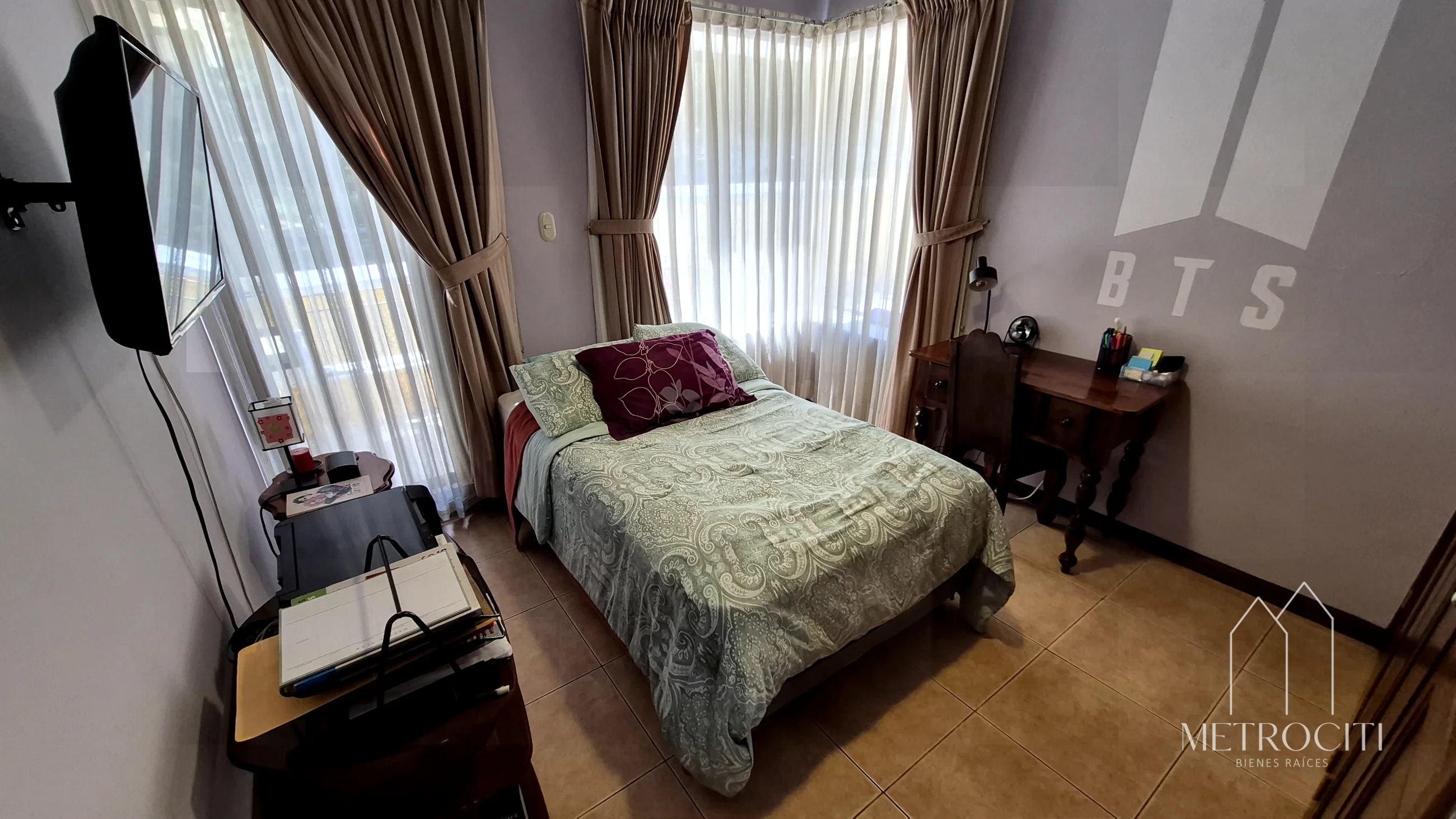 Se vende amplia casa en Milpas Altas, San Lucas Sacatepquez — Casa en Venta en Santa Lucía Milpas Altas, Sacatepéquez — foto 10 de 12