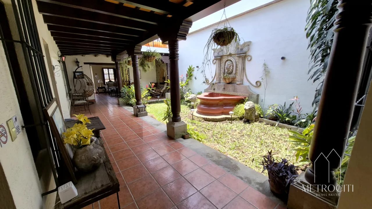 Se renta hermosa residencia en Antigua Guatemala — Casa en Alquiler en Dentro del Casco, Antigua, Sacatepéquez — foto 2 de 13