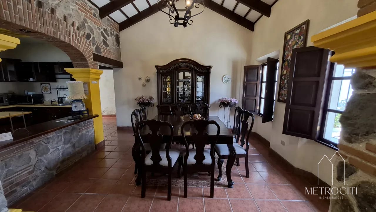 Se renta hermosa residencia en Antigua Guatemala — Casa en Alquiler en Dentro del Casco, Antigua, Sacatepéquez — foto 11 de 13