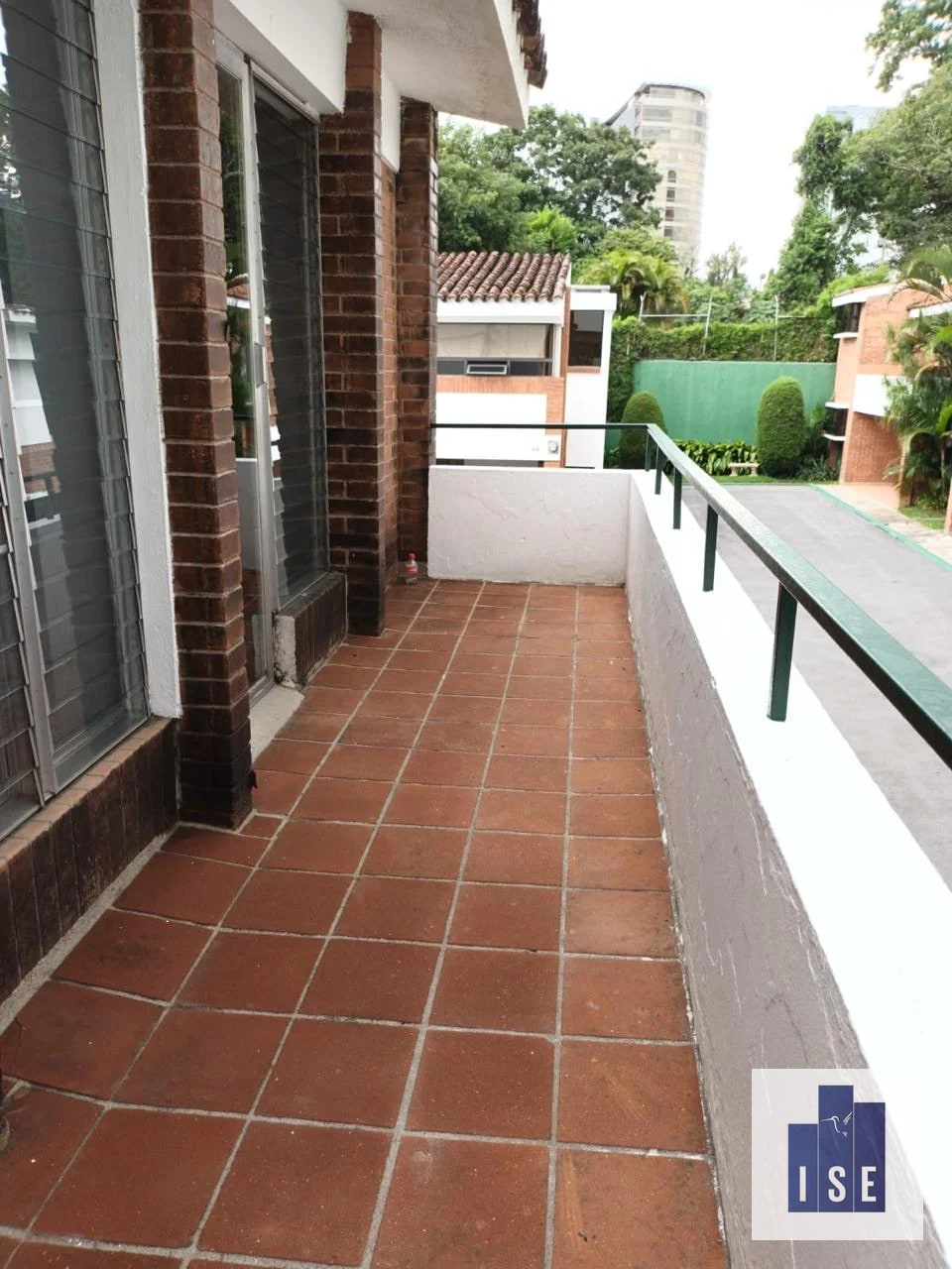 Casa en Alquiler Z.10 dentro de condominio — Casa en Venta en Zona 10, Guatemala, Ciudad — foto 3 de 10