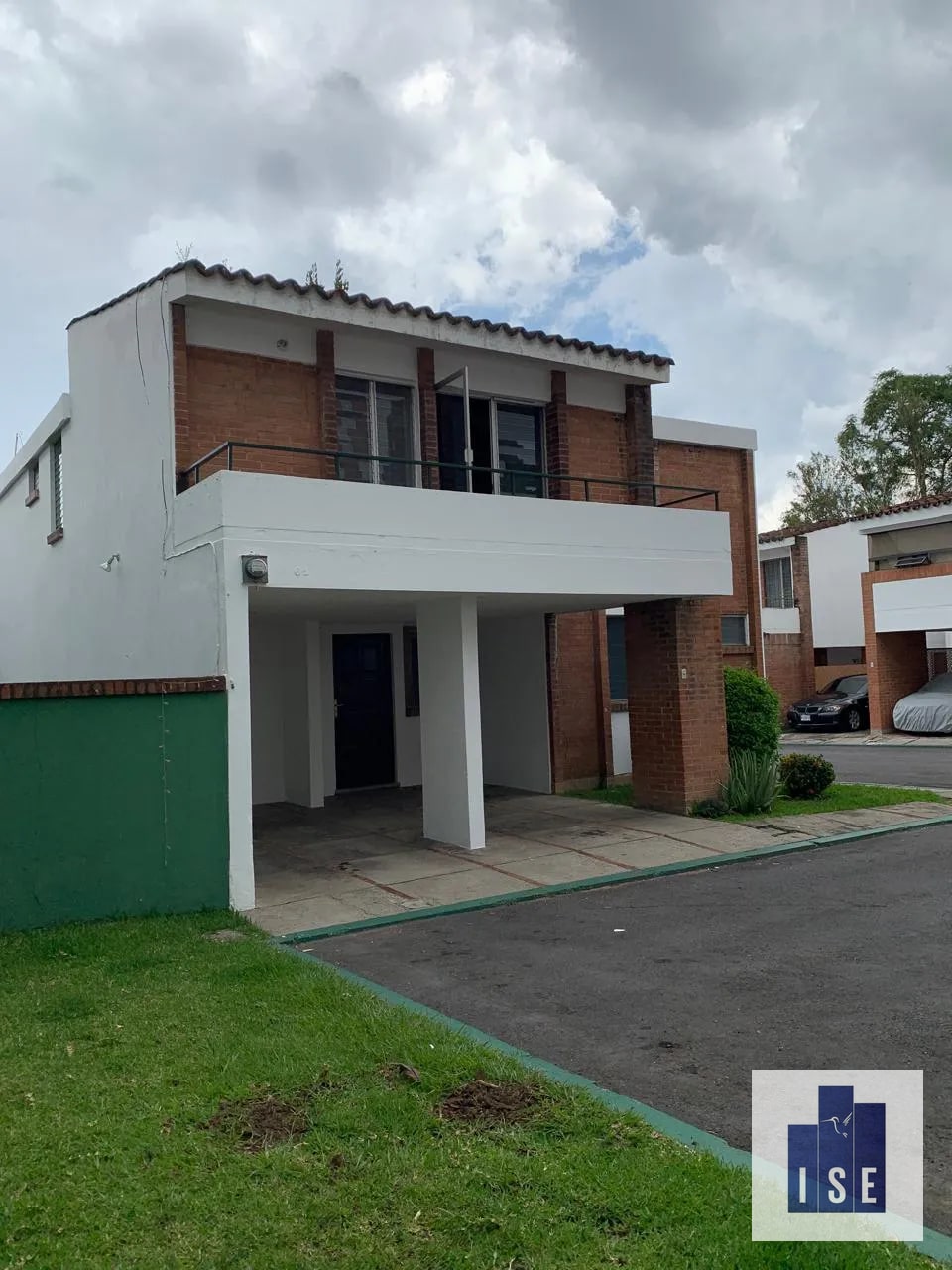 Casa en Alquiler Z.10 dentro de condominio — Casa en Venta en Zona 10, Guatemala, Ciudad — foto 1 de 10