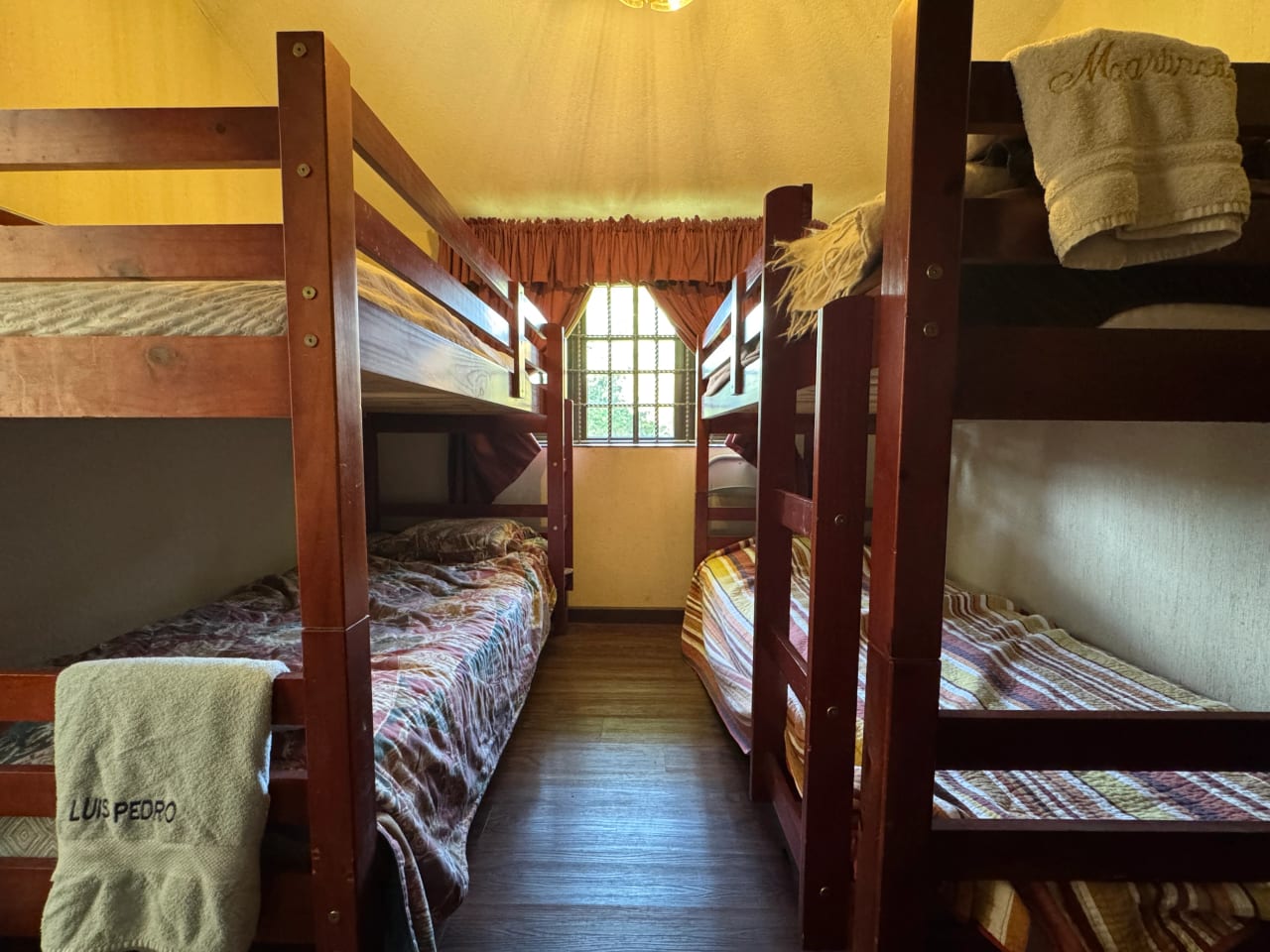 Rento Casa con Excelente Ubicación en San Lucas Sacatepequez — Casa en Alquiler en San Lucas Sacatepéquez, Sacatepéquez — foto 15 de 17