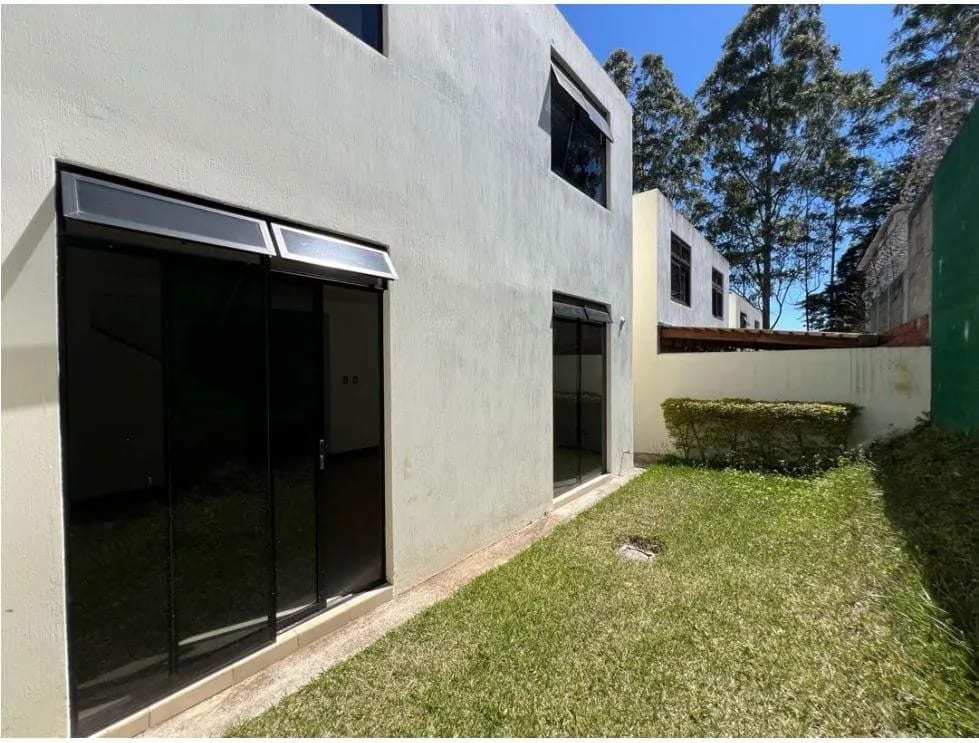 Vendo Casa en Condominio Bosques Escondido Carretera a Fraijanes — Casa en Venta en Bosque Escondido, Carretera a El Salvador, Guatemala, Ciudad — foto 11 de 16