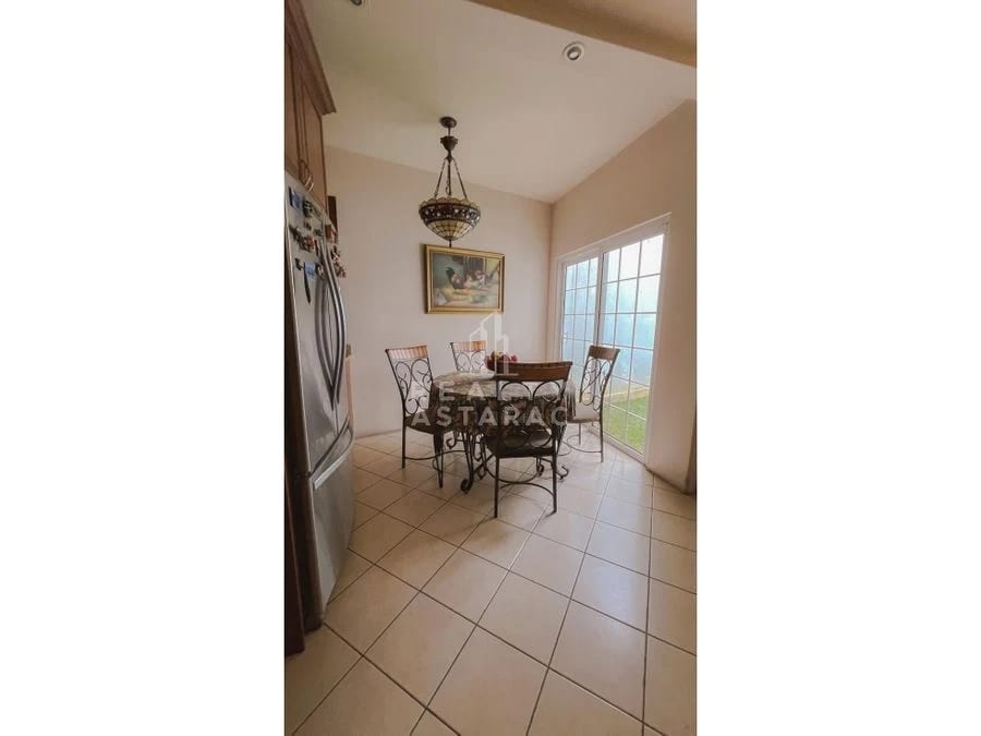 Vendo Casa en Puerta del Valle Zona 1 de Mixco — Casa en Venta en Zona 1 Mixco, Guatemala, Ciudad — foto 7 de 17
