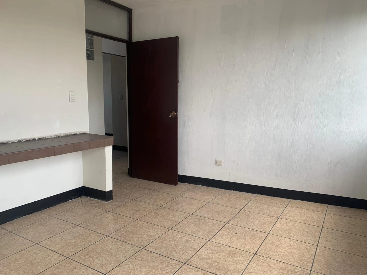 Vendo Inmueble de Uso Mixto en Calle Principal, Calle Marti Zona 6 — Casa en Venta en Zona 6, Guatemala, Ciudad — foto 1 de 17