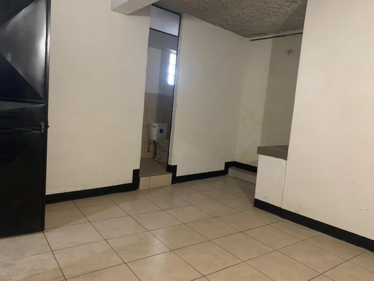 Vendo Inmueble de Uso Mixto en Calle Principal, Calle Marti Zona 6 — Casa en Venta en Zona 6, Guatemala, Ciudad — foto 10 de 17