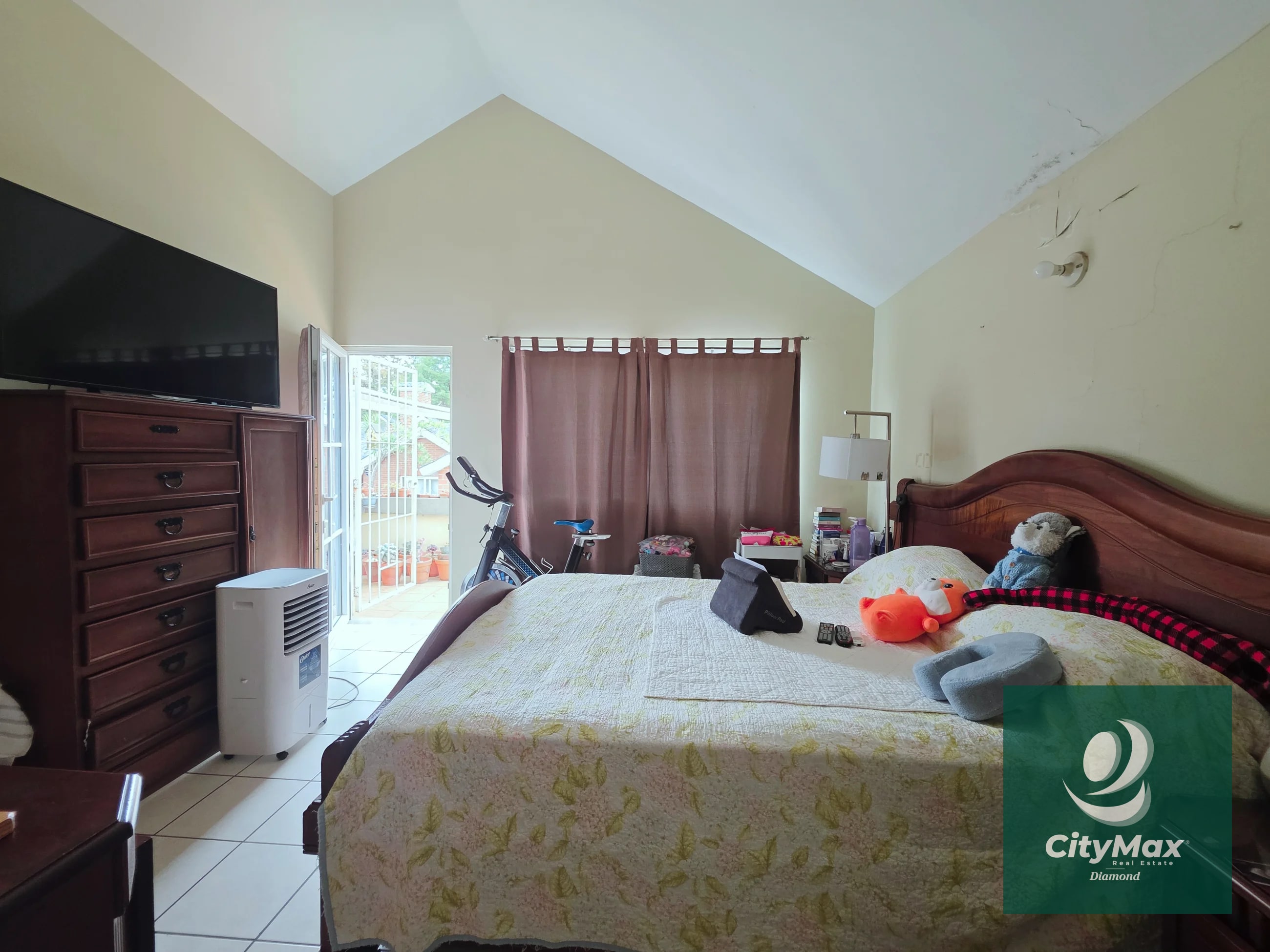 Casa en Venta en Lomas de San Nicolas Zona 16 - 13