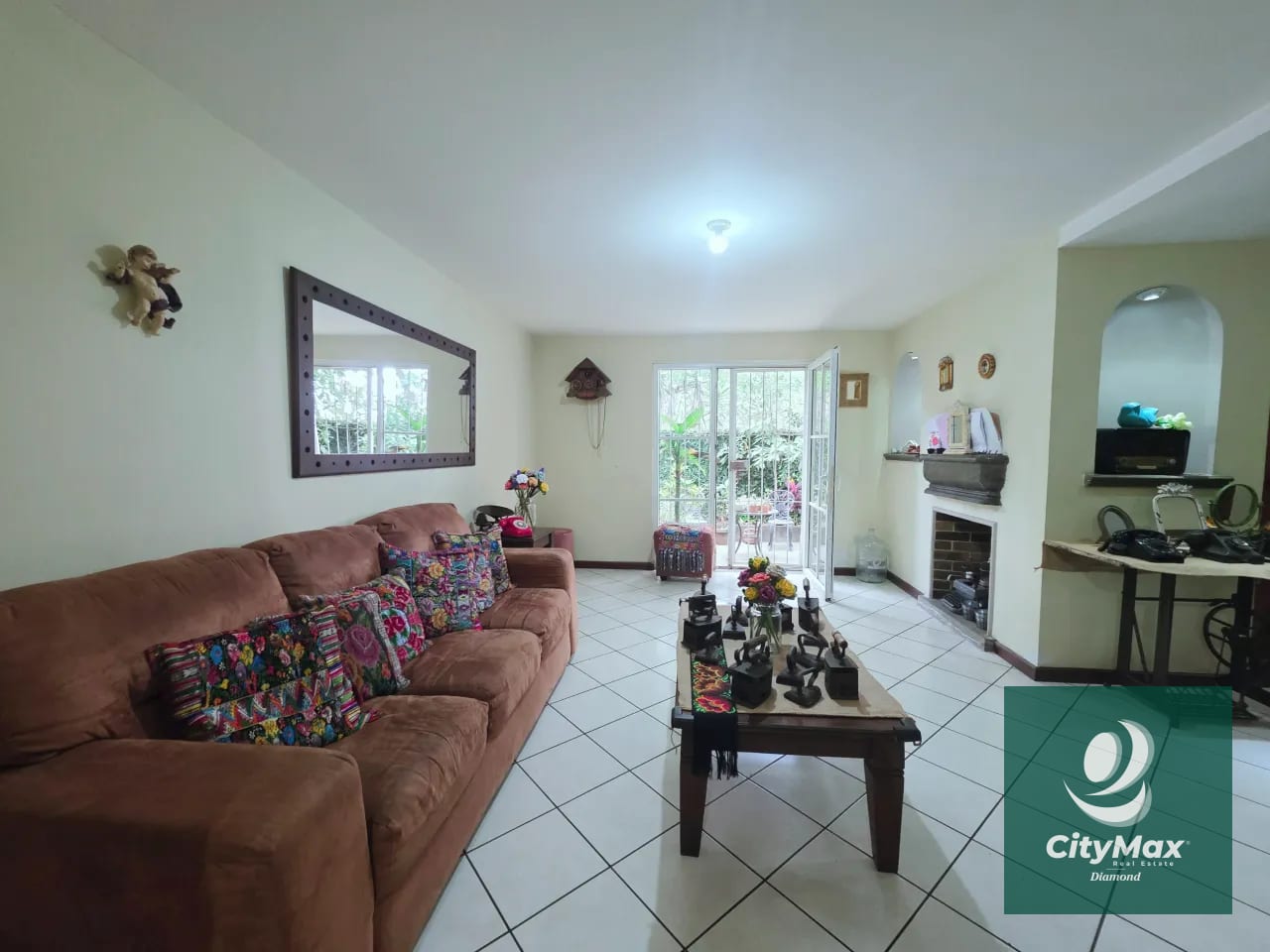 Casa en Venta en Lomas de San Nicolas Zona 16 — Casa en Venta en Zona 16, Guatemala, Ciudad — foto 3 de 14