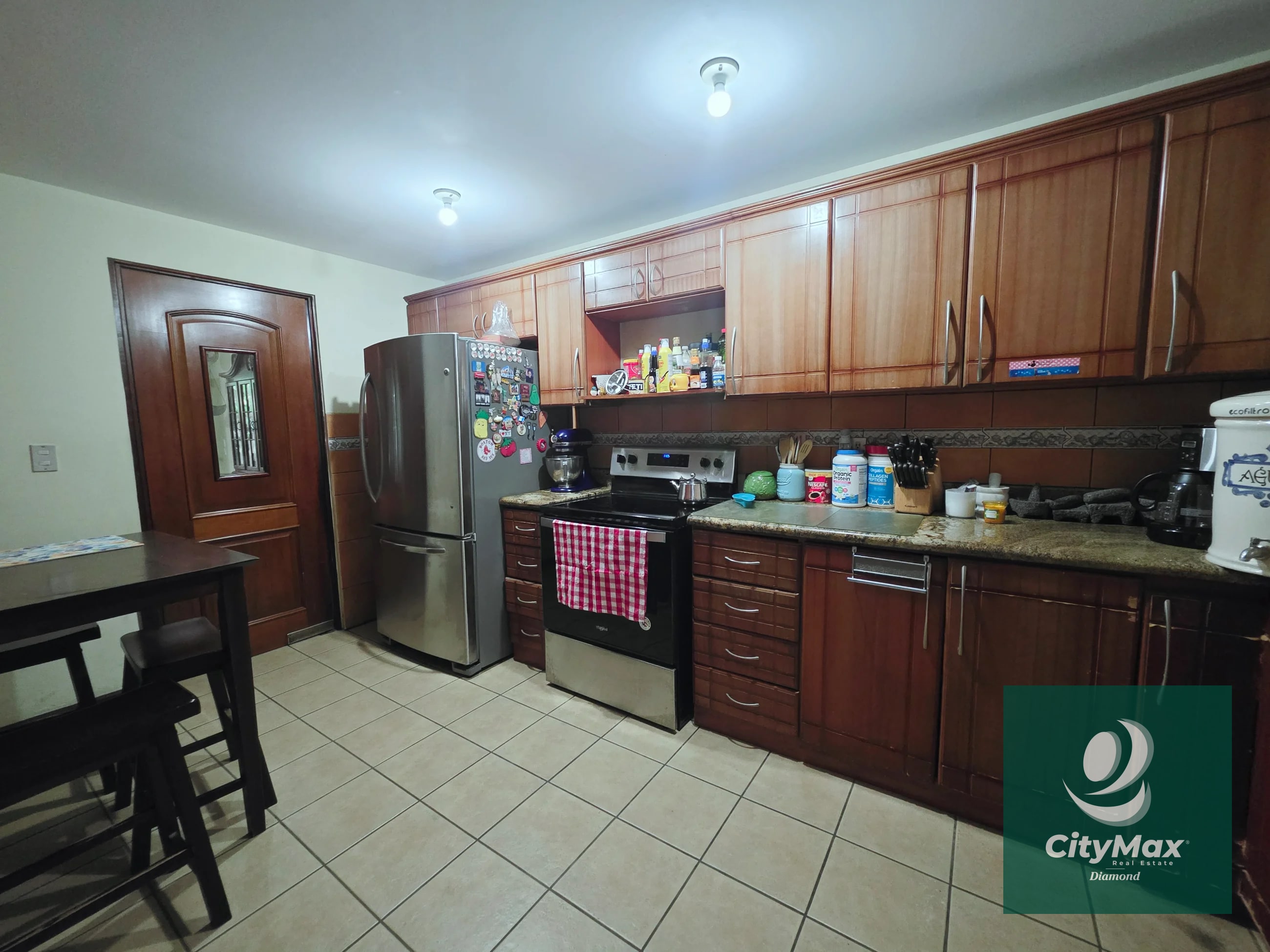 Casa en Venta en Lomas de San Nicolas Zona 16 - 8