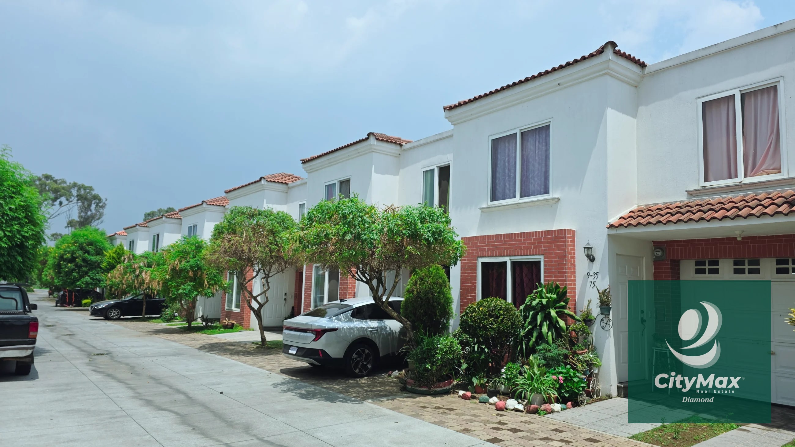 Casa en Venta en Zona 2 de Villa Nueva Hacienda de Las Flores — Casa en Venta en Villa Nueva, Guatemala, Ciudad — foto 1 de 17