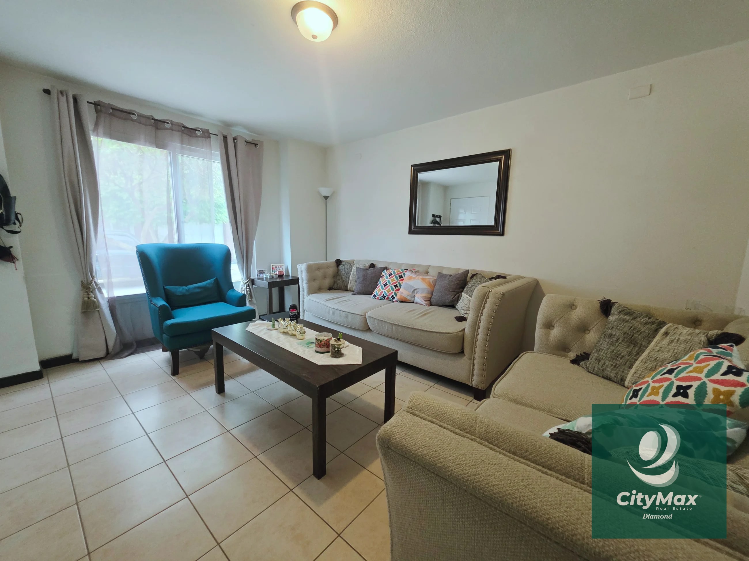 Casa en Venta en Zona 2 de Villa Nueva Hacienda de Las Flores — Casa en Venta en Villa Nueva, Guatemala, Ciudad — foto 2 de 17