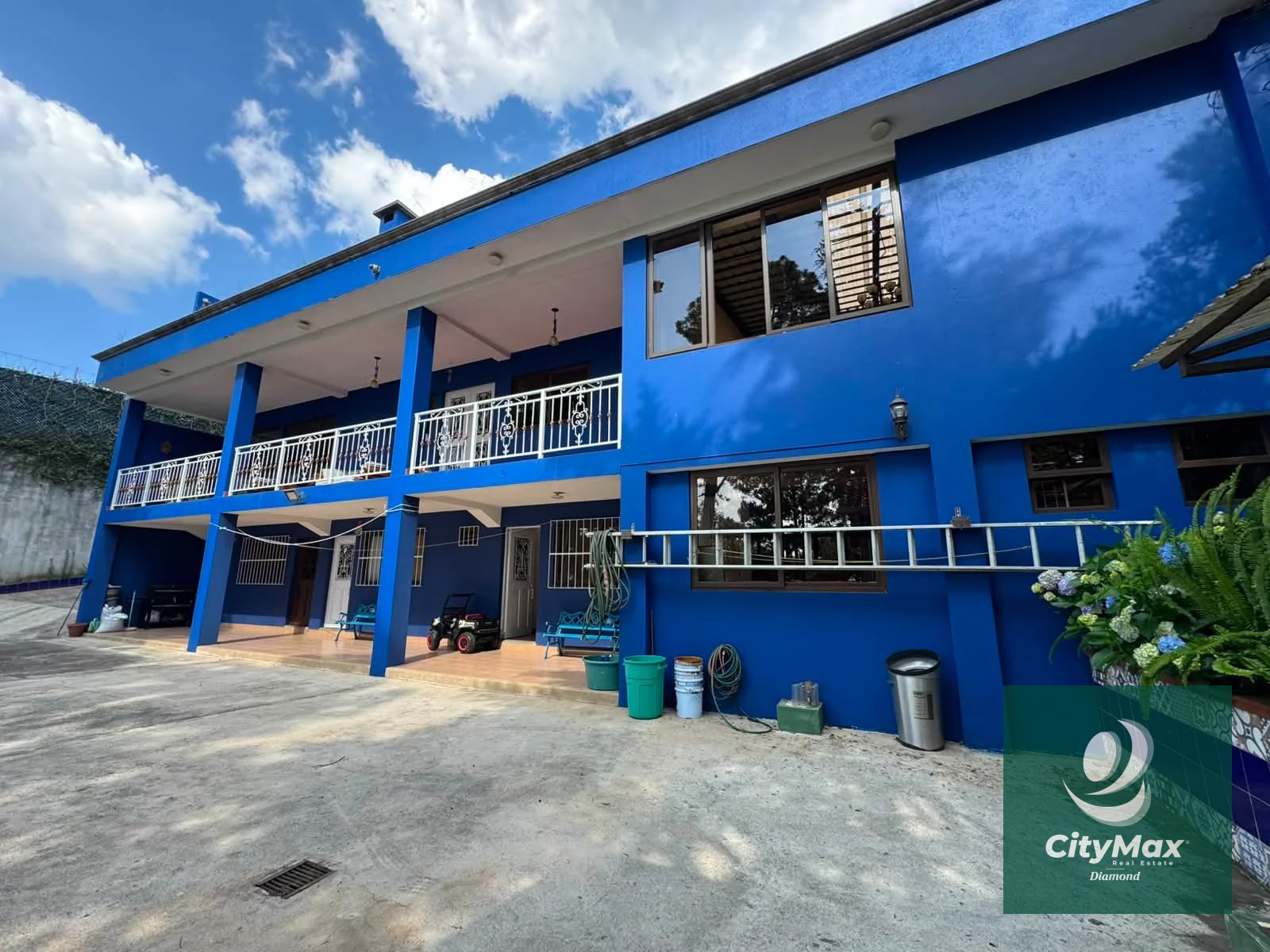 Casa en Renta o Venta en Santa Catarina Pinula — Casa en Alquiler en Santa Catarina Pinula, Guatemala, Ciudad — foto 1 de 17
