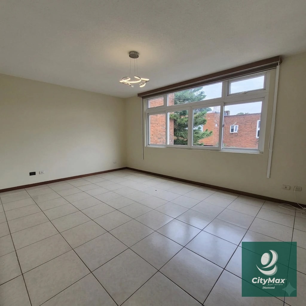 Casa en renta en zona 16 — Casa en Alquiler en Altabosque, Zona 16, Guatemala, Ciudad — foto 4 de 17