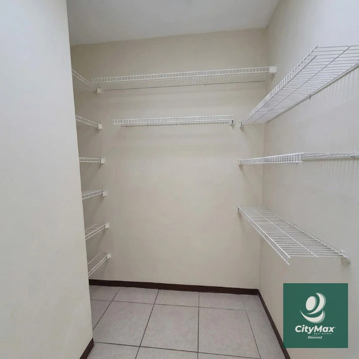 Casa en renta en zona 16 — Casa en Alquiler en Altabosque, Zona 16, Guatemala, Ciudad — foto 8 de 17