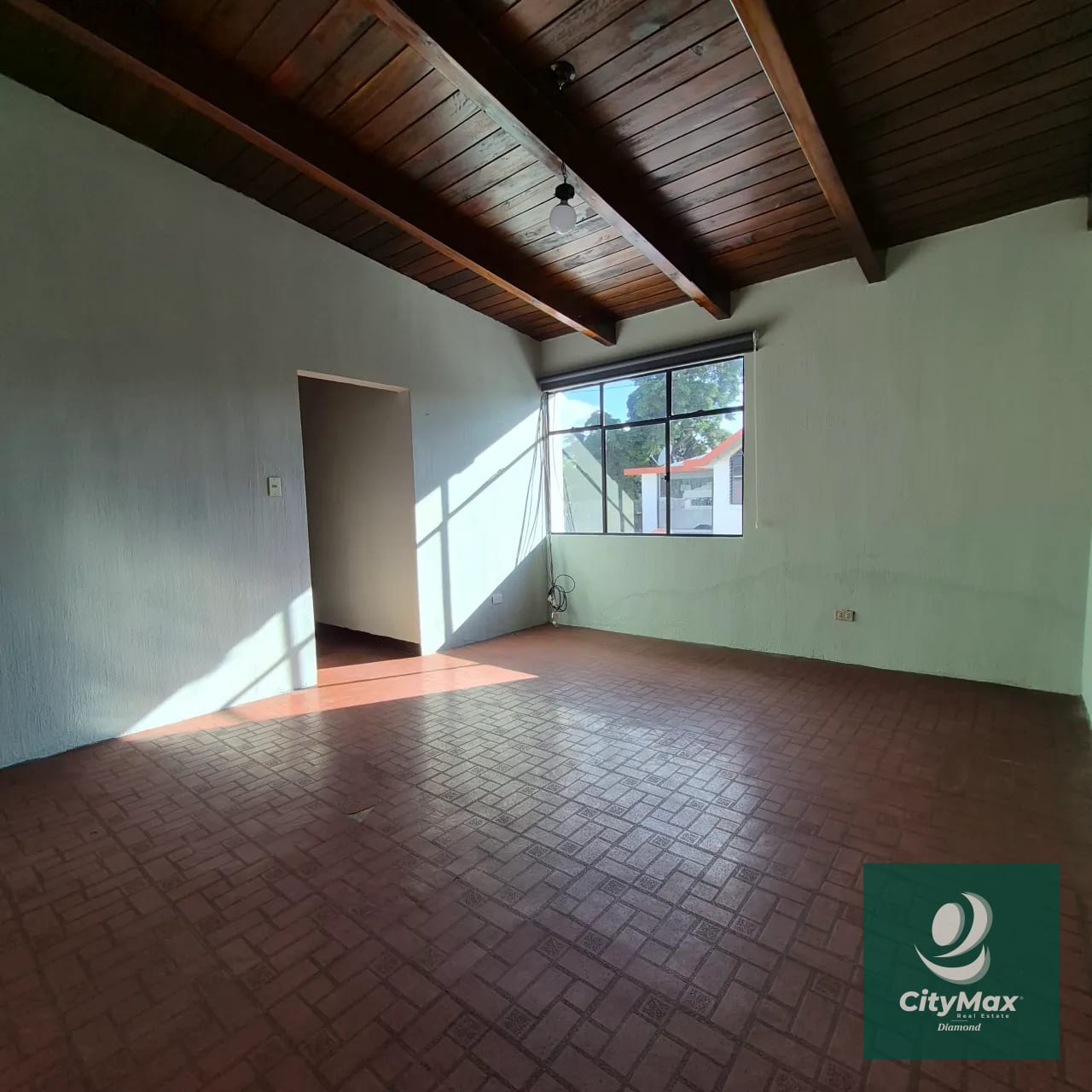 Casa en renta para uso de oficinas en zona 15 Vista Hermosa 1 — Casa en Alquiler en Vista Hermosa I, Zona 15, Guatemala, Ciudad — foto 15 de 17