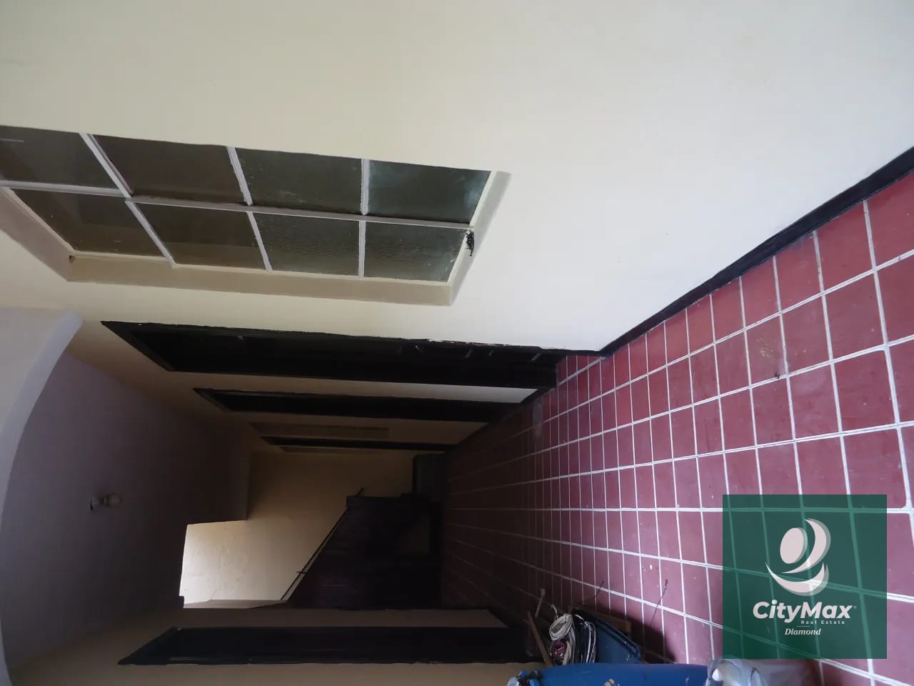 Casa en renta para uso de oficinas o comercio en zona 5 — Casa en Alquiler en La Palmita, Zona 5, Guatemala, Ciudad — foto 5 de 17