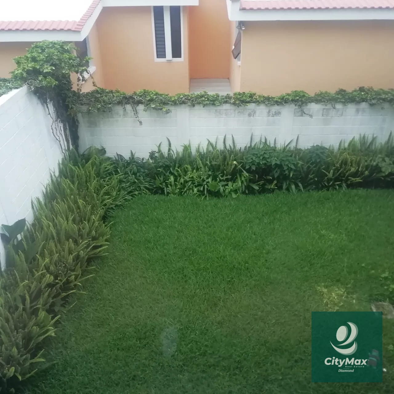Casa en Venta en Condominio Residencial Terravista entrada a Olmeca — Casa en Venta en Terravista, Carretera a El Salvador, Guatemala, Ciudad — foto 2 de 16