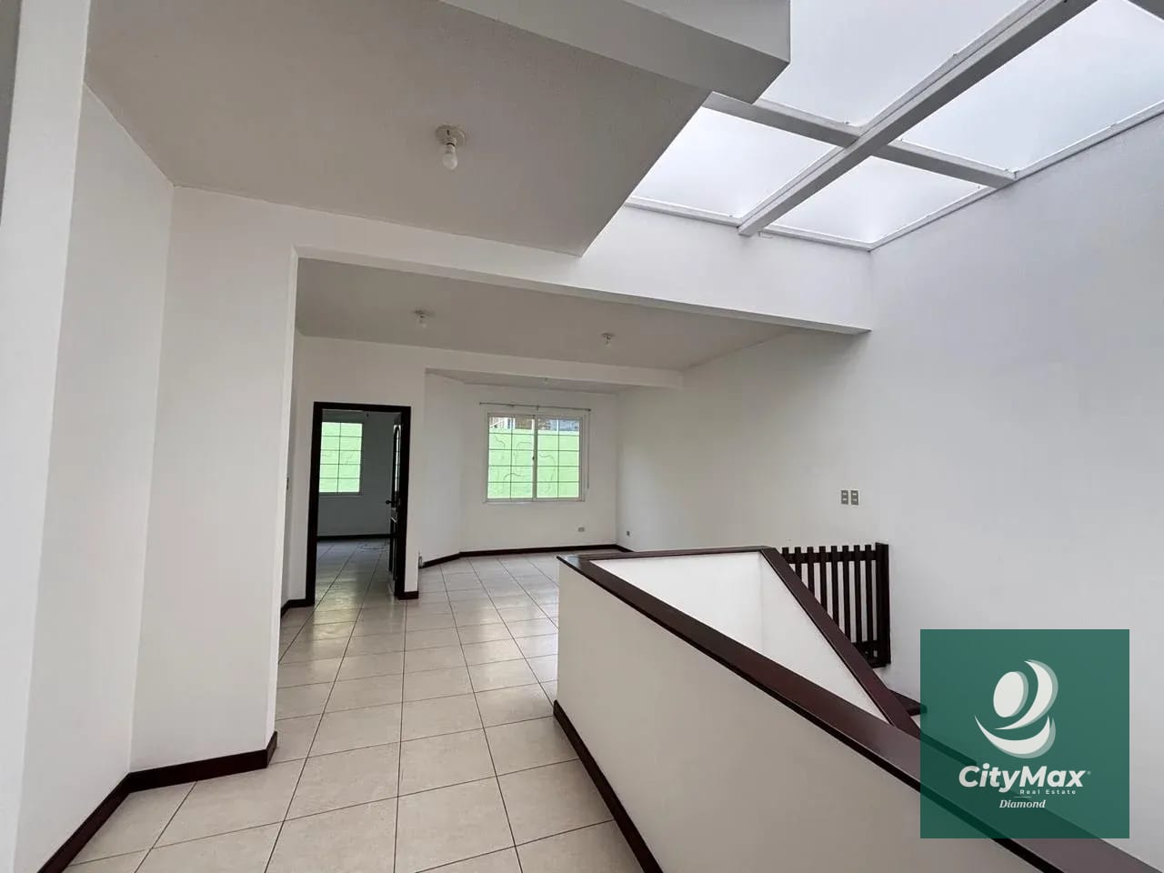 Casa en venta y renta condominio Entreverdes Fraijanes — Casa en Alquiler en Fraijanes, Carretera a El Salvador, Guatemala, Ciudad — foto 3 de 15