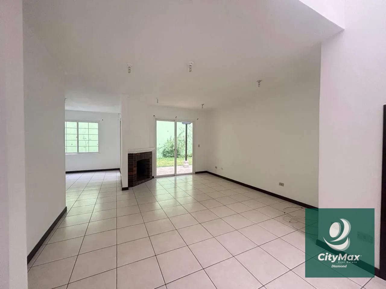 Casa en venta y renta condominio Entreverdes Fraijanes — Casa en Alquiler en Fraijanes, Carretera a El Salvador, Guatemala, Ciudad — foto 10 de 15