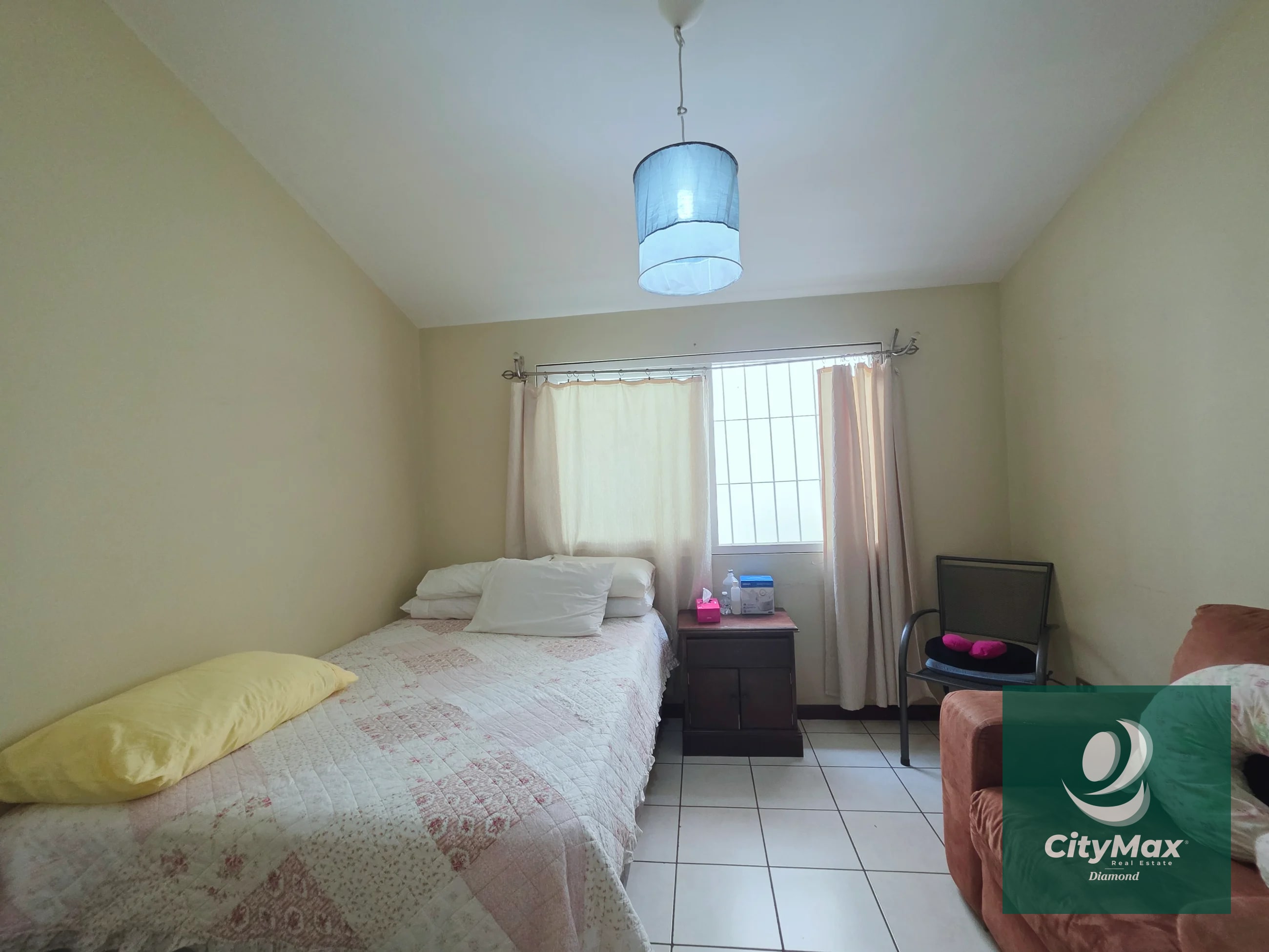 Casa en Venta en Lomas de San Nicolas Zona 16 - 13