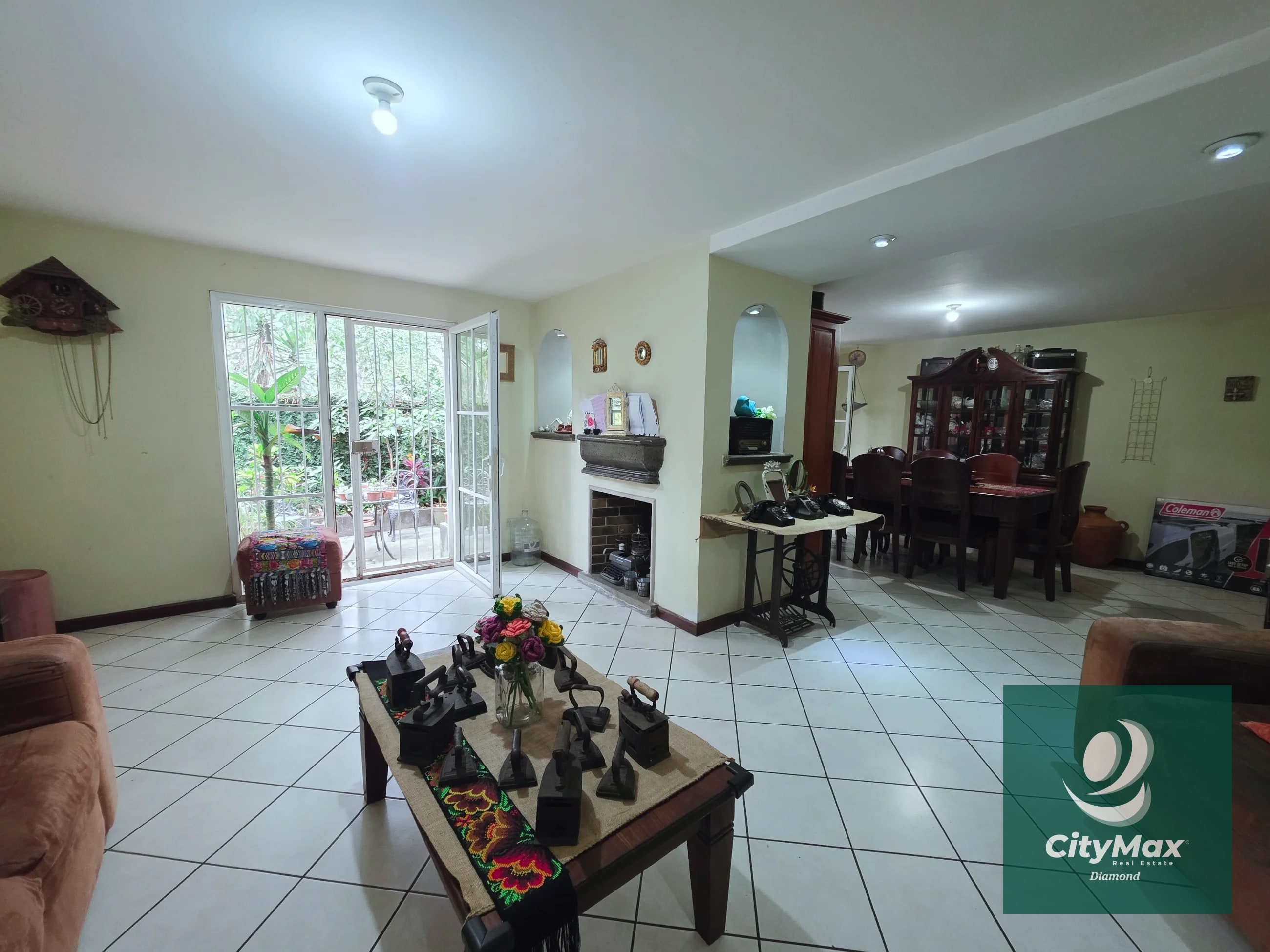 Casa en Venta en Lomas de San Nicolas Zona 16 - 6