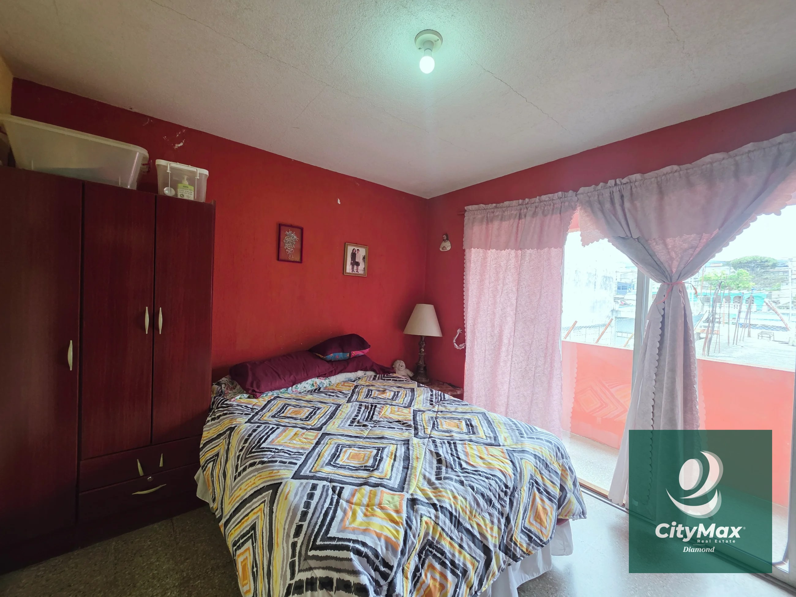 Casa en Venta con Apartamento y Locales en Zona 2 Mixco — Casa en Venta en Zona 2 Mixco, Guatemala, Ciudad — foto 5 de 17