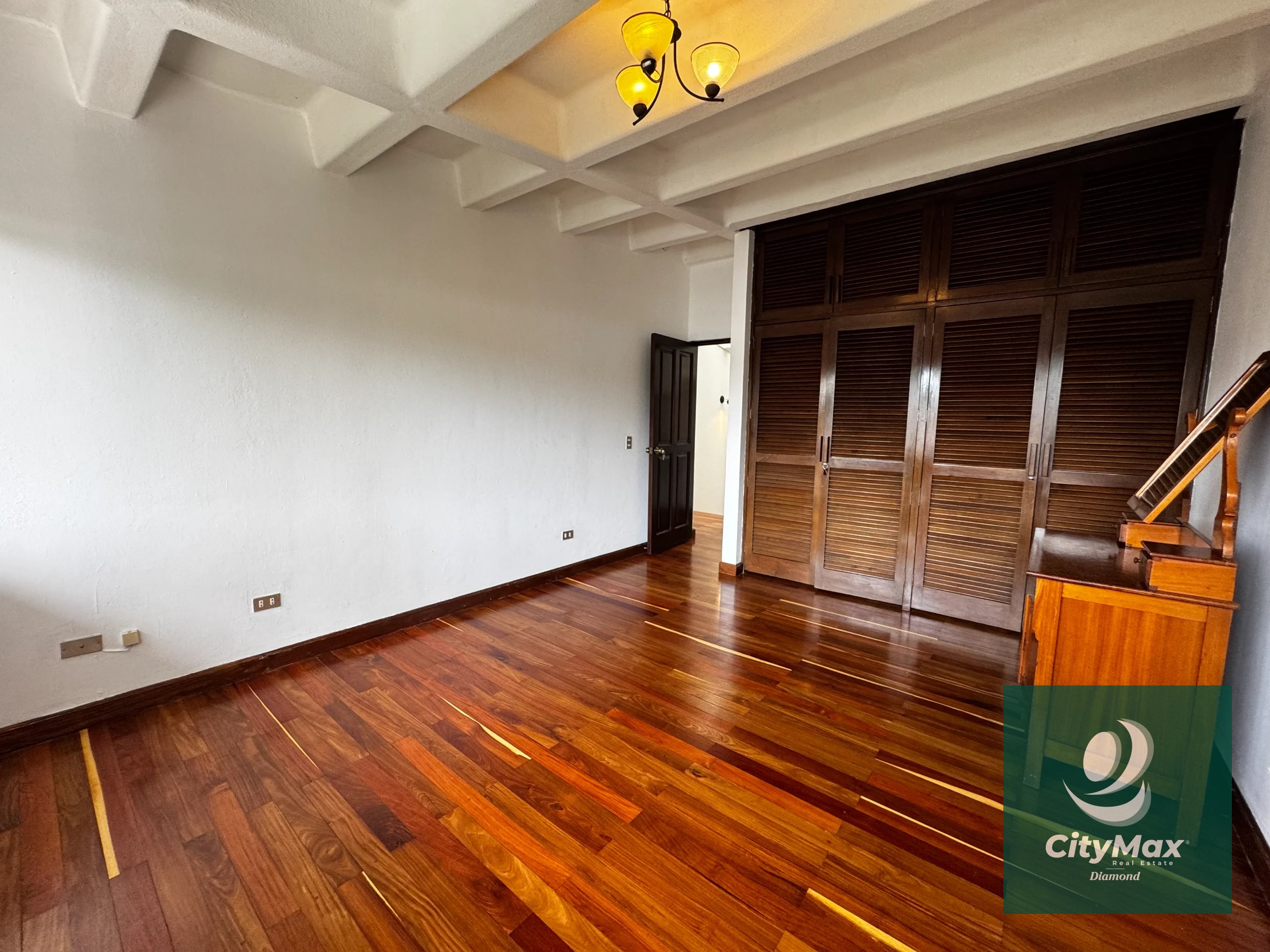 Casa en Venta en Zona 10 entorno Las Margaritas — Casa en Venta en Zona 10, Guatemala, Ciudad — foto 17 de 17