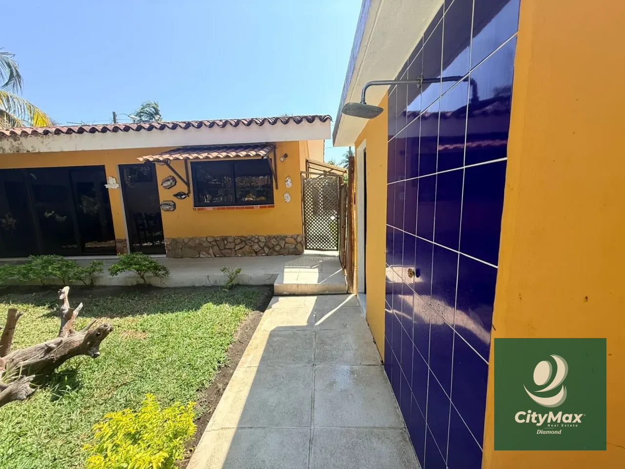 Terreno en Venta en Las Hojarascas Mixco — Casa en Alquiler en Puerto San José, Escuintla — foto 11 de 14