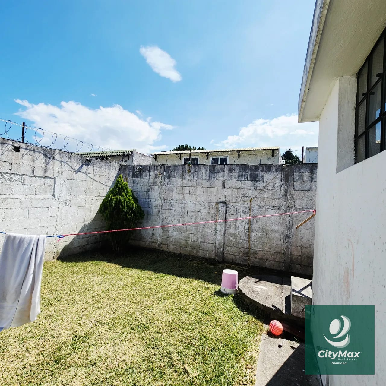 Propiedad con 2 Casas Venta Carretera a San Jose Pinula — Casa en Venta en San José Pinula, Guatemala, Ciudad — foto 12 de 16