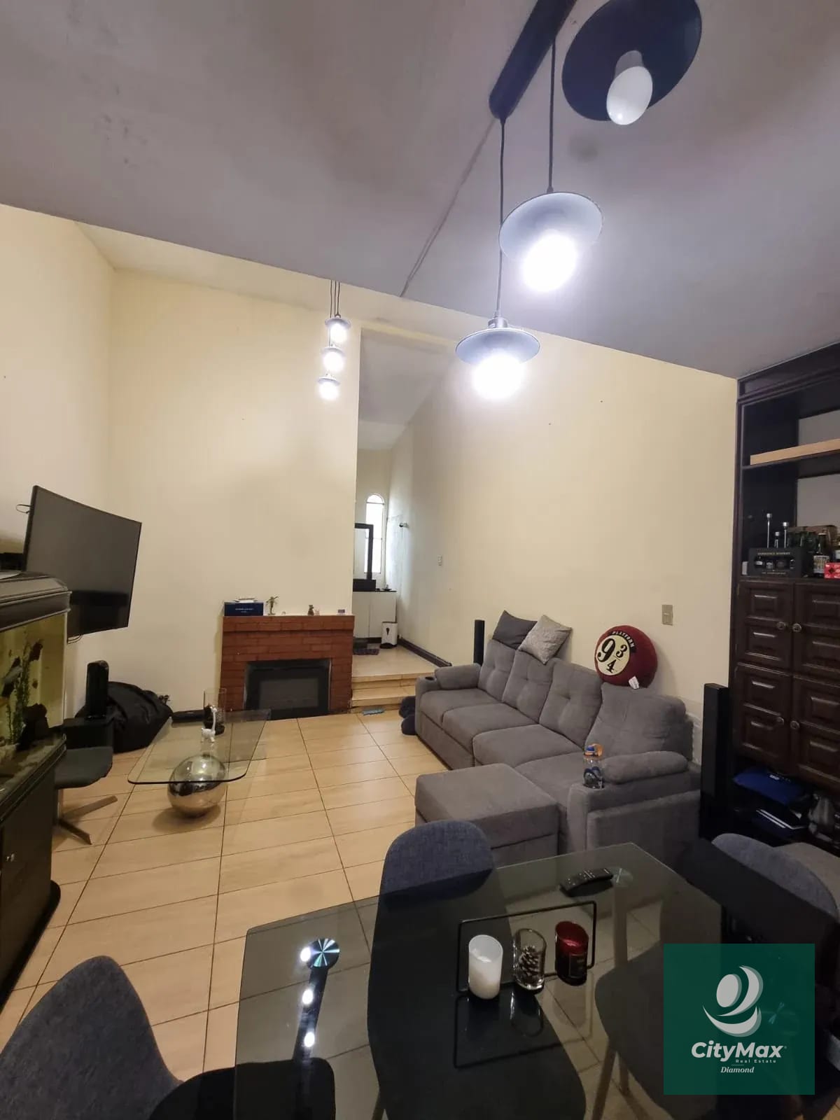Casa Grande en Venta con Apartamentos en Zona 12 Ciudad de Guatemala — Casa en Venta en Zona 12, Guatemala, Ciudad — foto 12 de 16