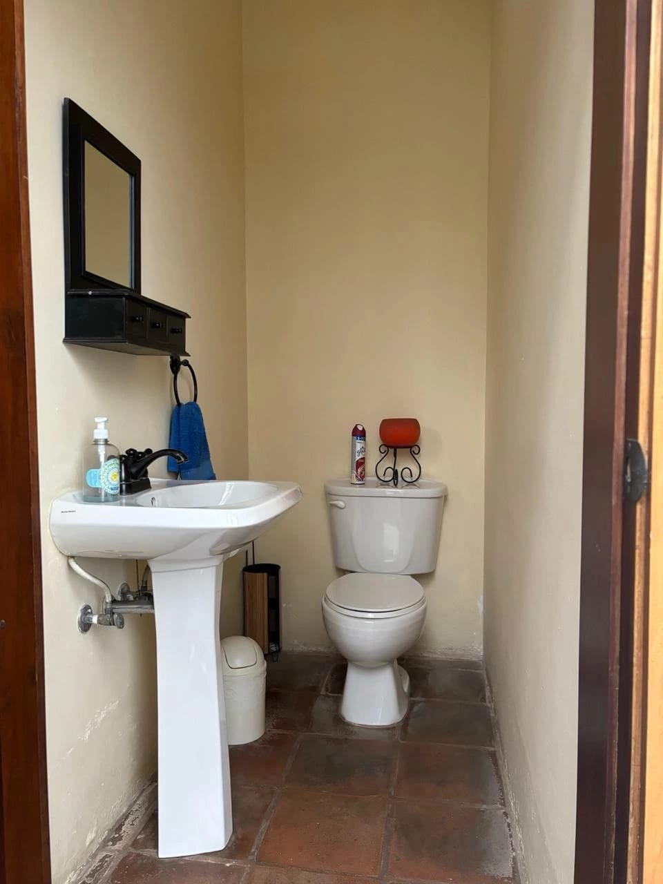Alquiler Casa Amueblada en Antigua Guatemala — Casa en Alquiler en Antigua, Sacatepéquez — foto 14 de 15