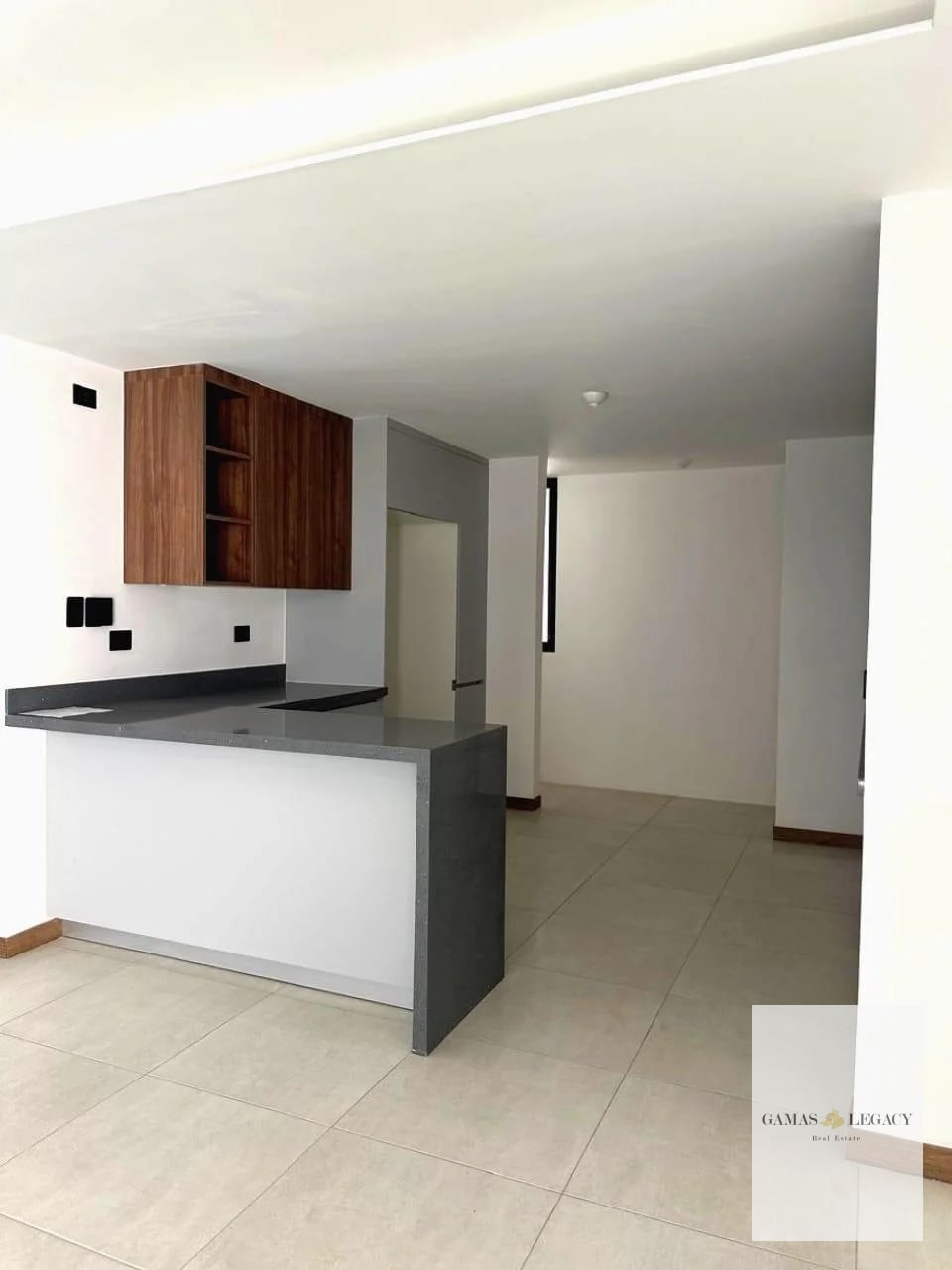 CASA EN RENTA| DANTÉ KANAJUYÚ | ZONA 16 — Casa en Alquiler en Zona 16, Guatemala, Ciudad — foto 3 de 14