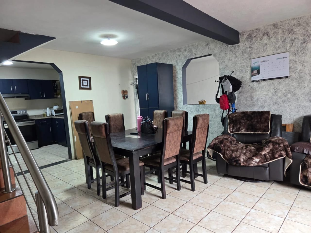 Vendo Casa 2 Niveles Zona 1 Sobre la 1RA Calle y 18 Av. C, Zona 1 REF.6921 — Casa en Venta en Zona 1, Guatemala, Ciudad — foto 7 de 14