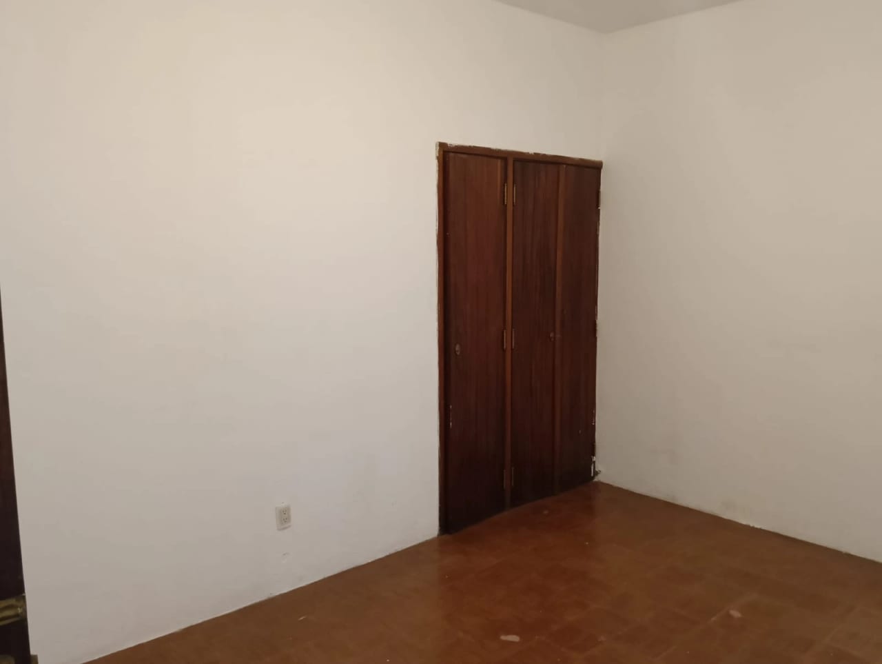 Rento Casa Colonia Bran Zona 3 REF.6936 — Casa en Alquiler en Zona 3, Guatemala, Ciudad — foto 4 de 17