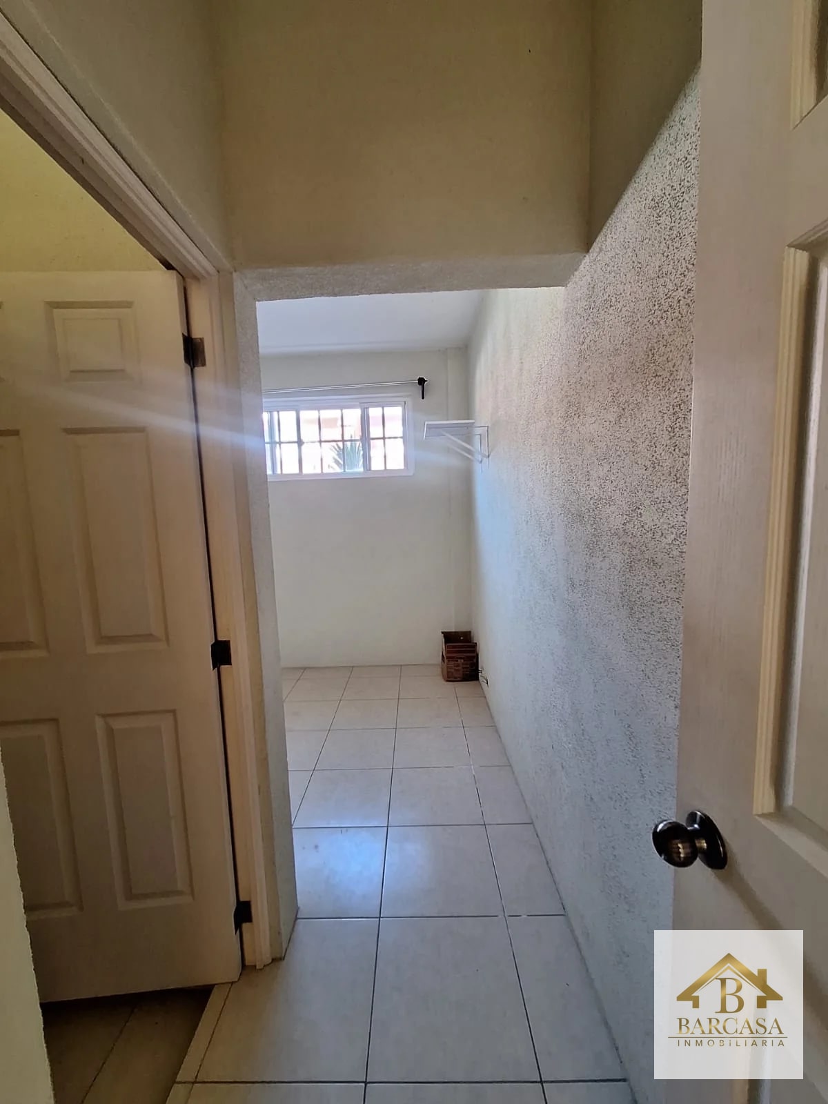 Se vende casa en Residenciales Manantiales km 19.5 carretera a San Jose Pinula - 7
