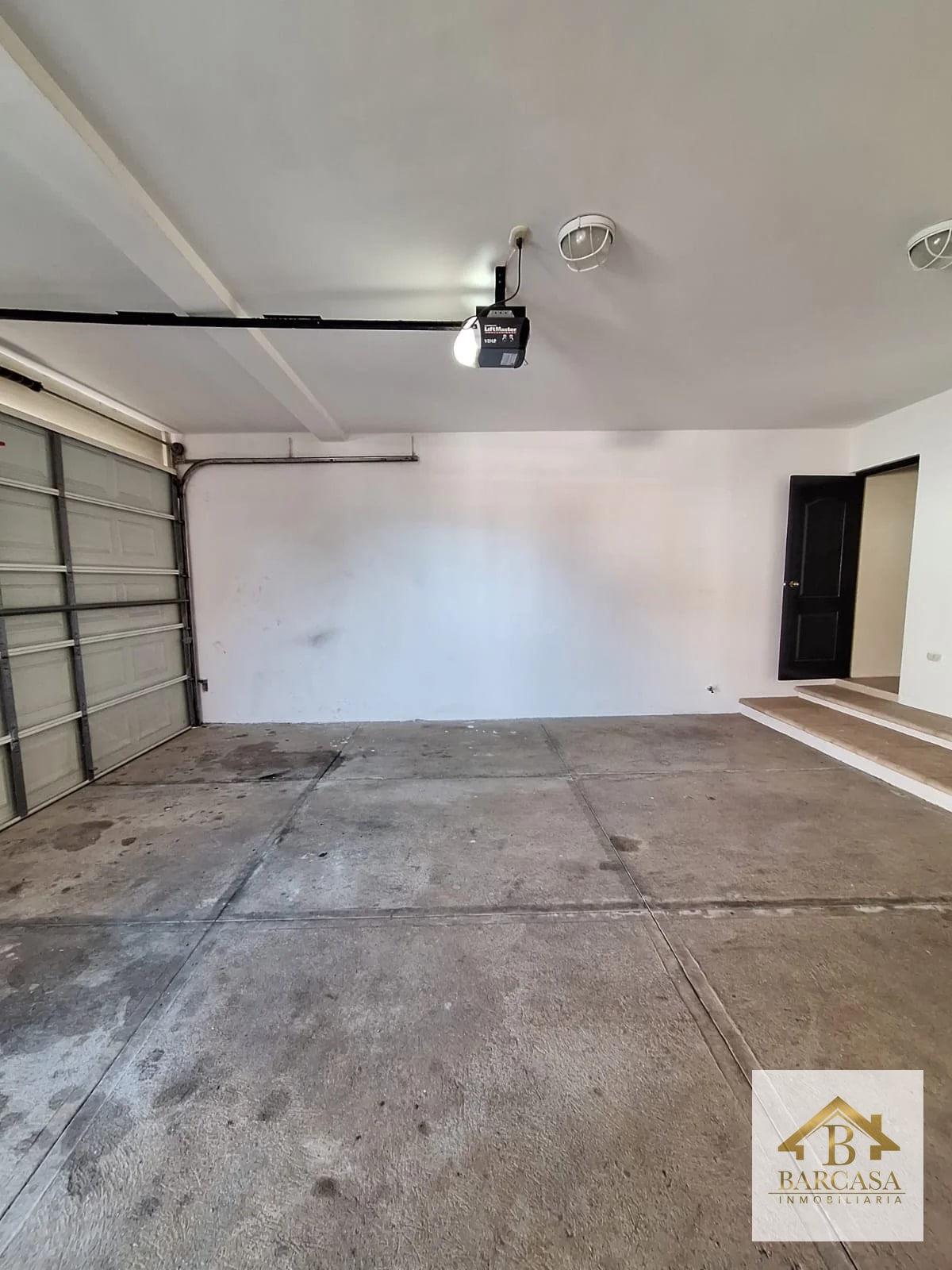 Se vende casa en Residenciales Manantiales km 19.5 carretera a San Jose Pinula - 8