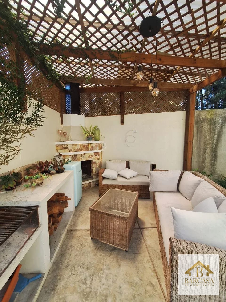Se vende Casa en Bosques de arrazola km 16.5, entrada por Olmeca, Caes. — Casa en Venta en Bosques de Arrazola, Carretera a El Salvador, Guatemala, Ciudad — foto 4 de 15