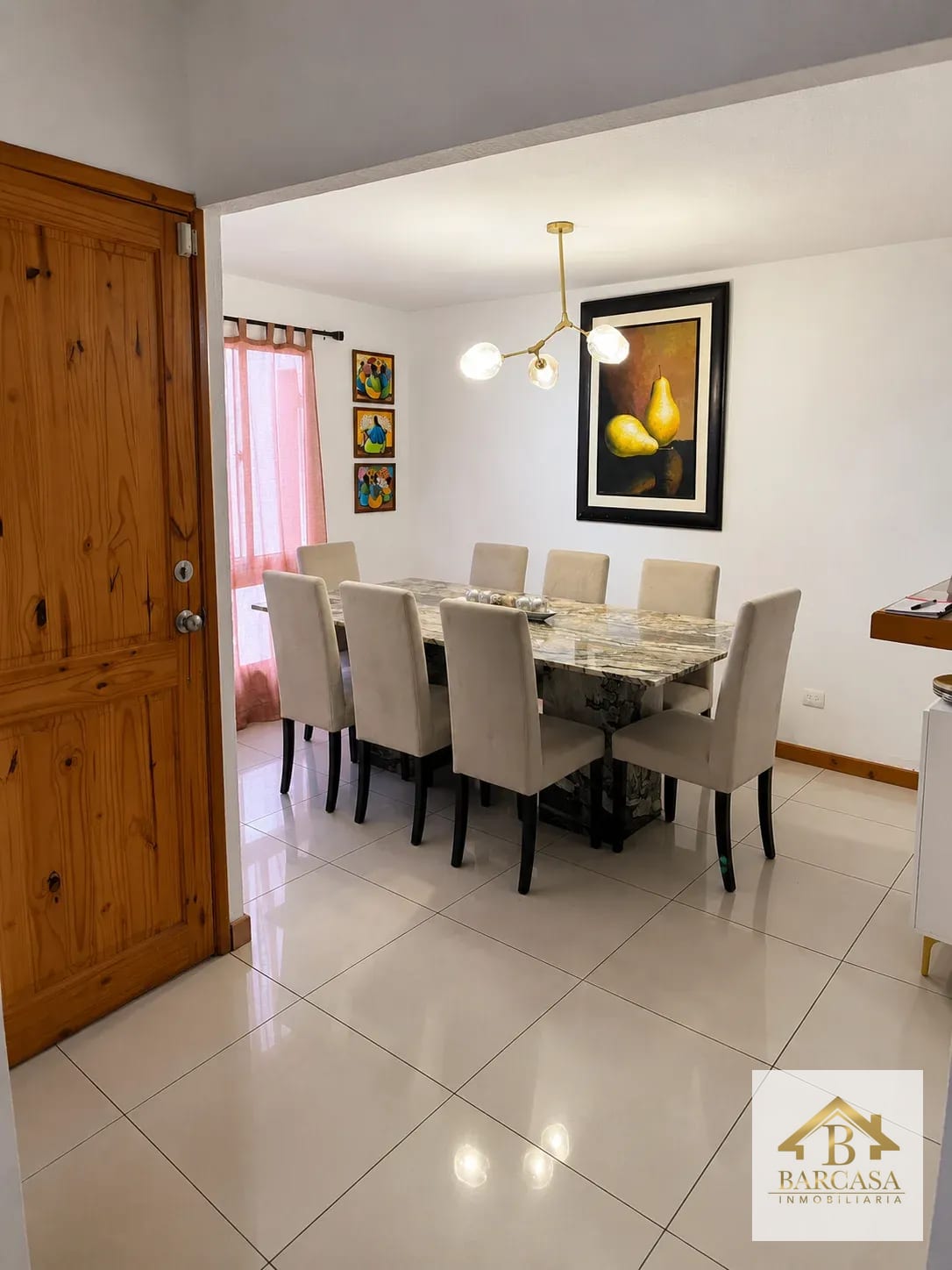 Casa en venta en Km 16.5 CAES, entrada a Olmeca, Carretera a lo de Dieguez, Condominio Arrazola Country Club, Fraijanes, Guatemala. 4 habitaciones mas estudio. — Casa en Venta en Arrazola Country Club, Carretera a El Salvador, Guatemala, Ciudad — foto 3 de 10