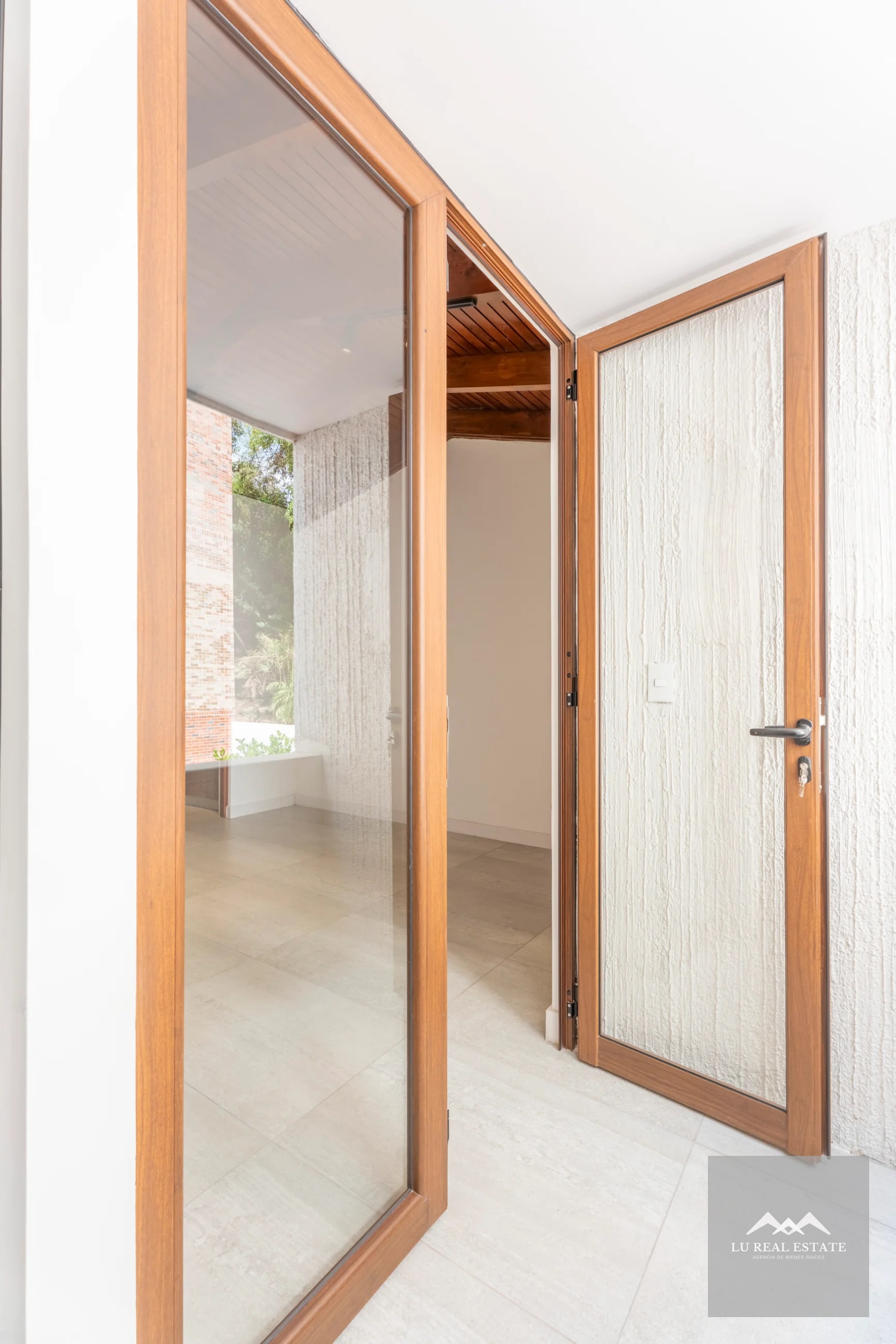 Casa en venta en z10 — Casa en Venta en Zona 10, Guatemala, Ciudad — foto 7 de 13