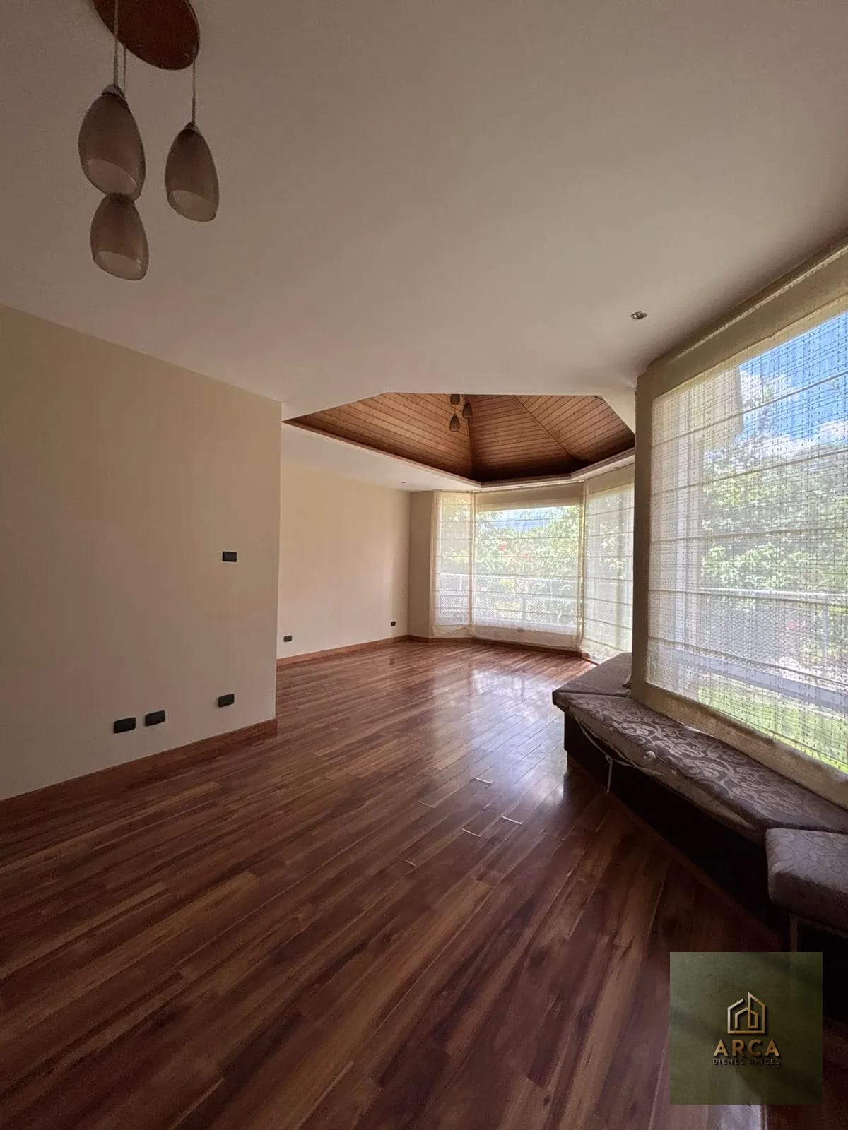 Casa en venta en San Lucas — Casa en Venta en San Lucas Sacatepéquez, Sacatepéquez — foto 8 de 9