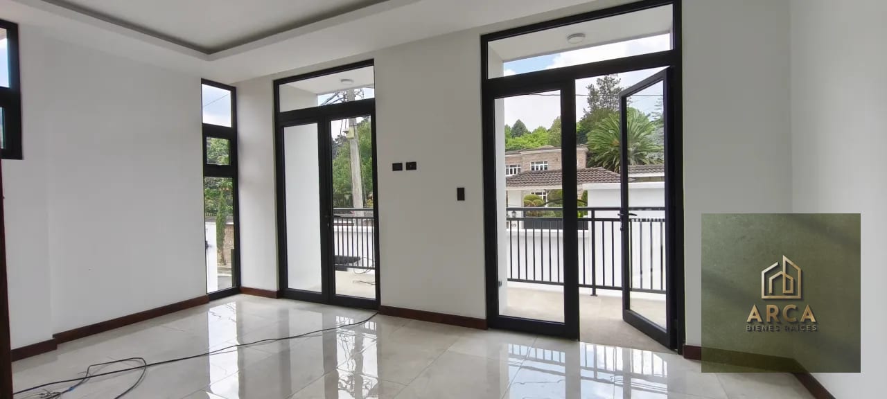 Casa en venta Carretera a El Salvador — Casa en Venta en Carretera a El Salvador, Guatemala, Ciudad — foto 4 de 9