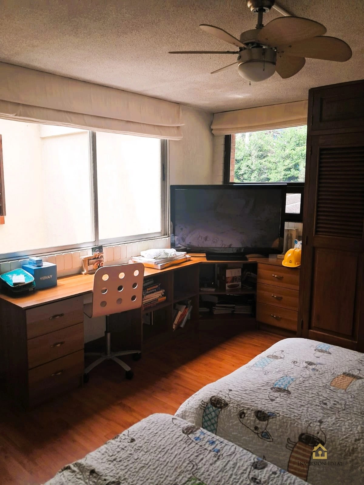 Vendo casa 3 hab + cuarto de servicio zona 10 — Casa en Venta en Zona 10, Guatemala, Ciudad — foto 8 de 17