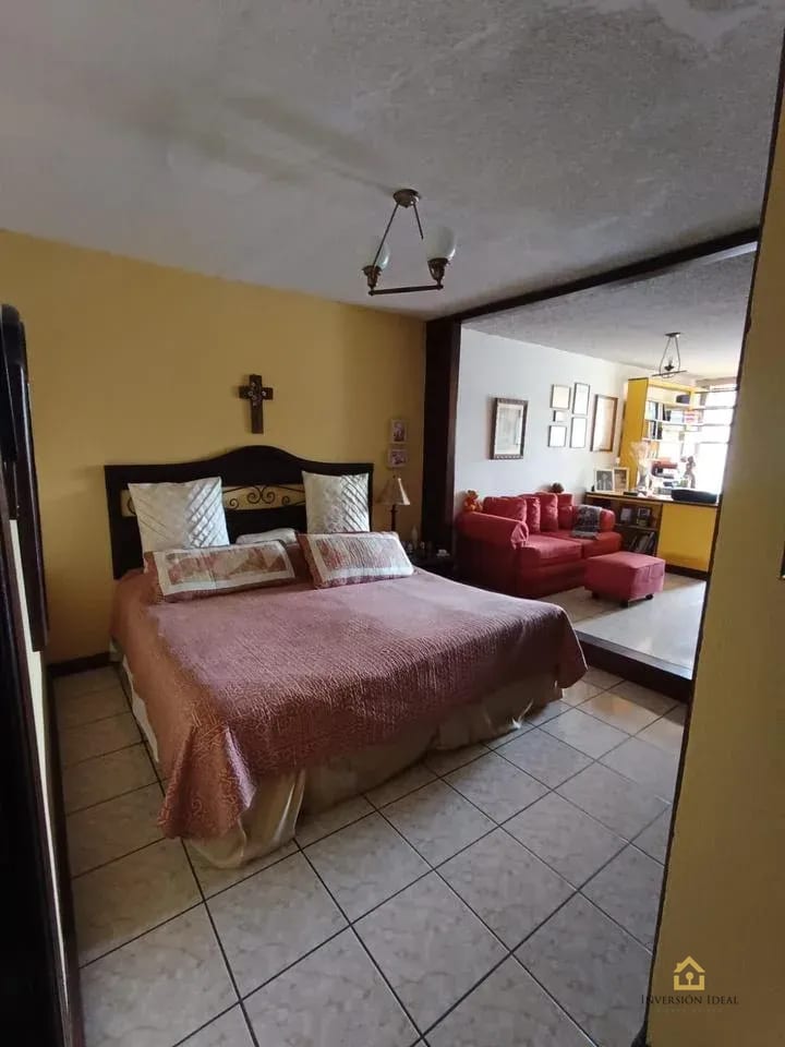 Vendo casa en zona 16 Colonia Lourdes 5 Habitaciones $545,000 — Casa en Venta en Lourdes, Zona 16, Guatemala, Ciudad — foto 11 de 17