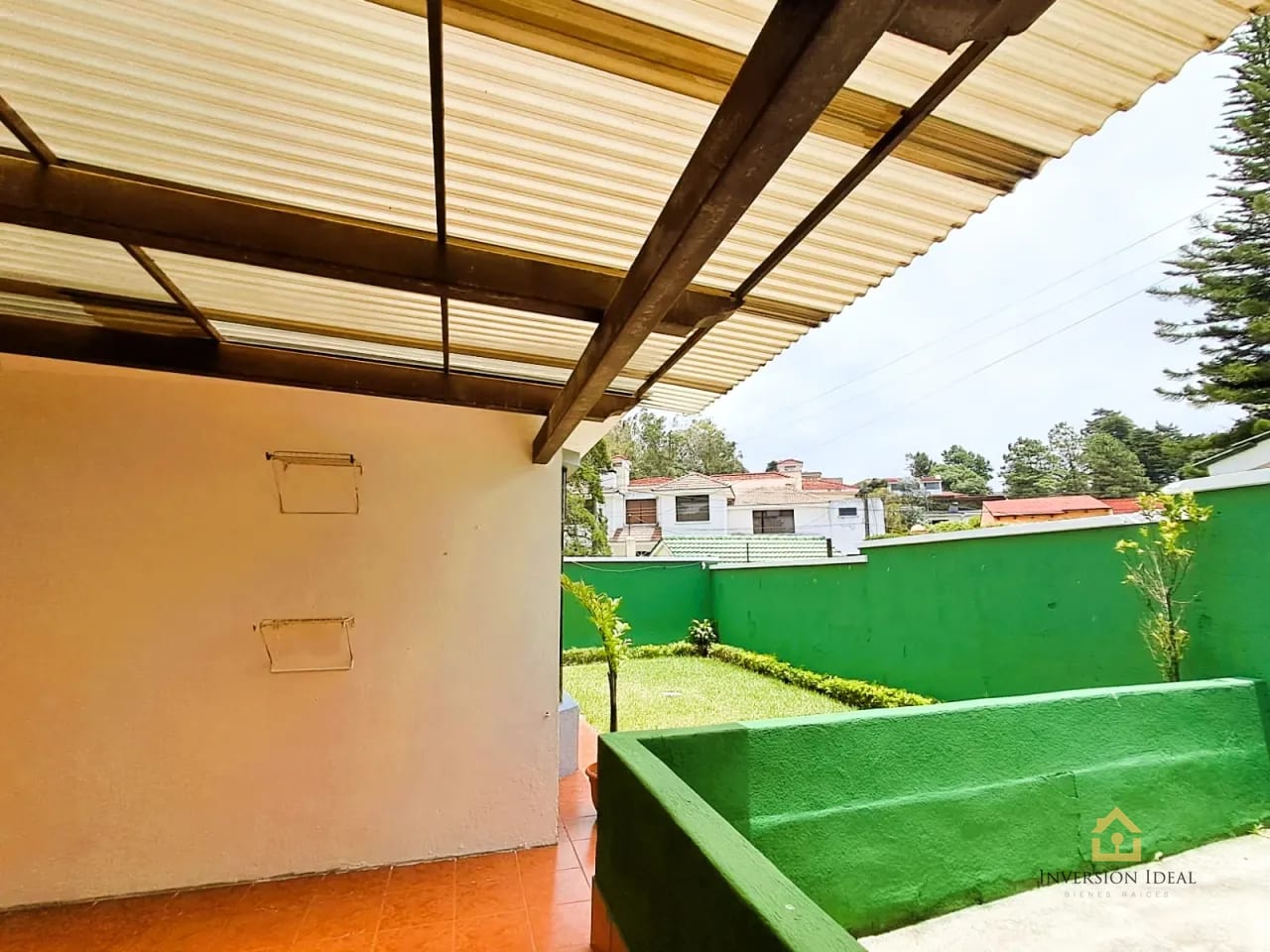Casa en renta 3 habitaciones + estudio $950 | km 16.5 CAES — Casa en Alquiler en Terravista, Carretera a El Salvador, Guatemala, Ciudad — foto 5 de 12