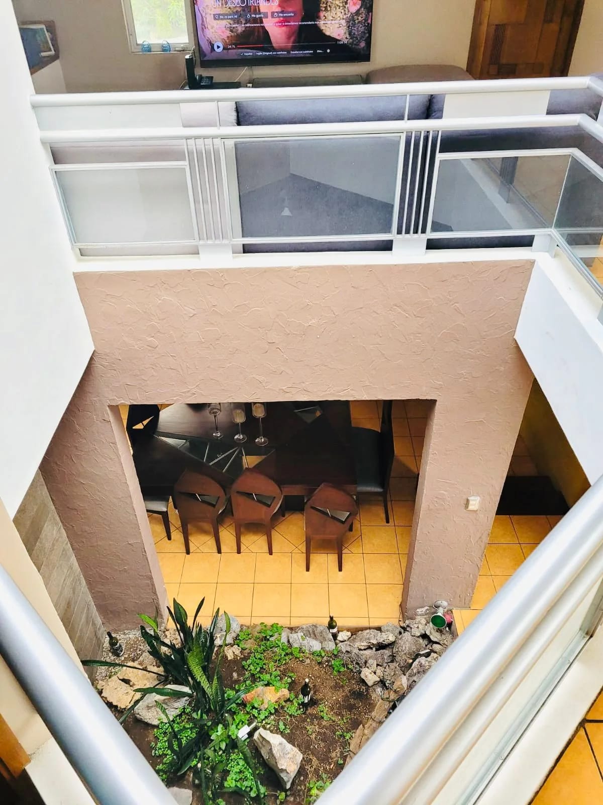 Hermosa casa con jardín en Km 19.5 San José Pinula, Condominio Los Manantiales — Casa en Venta en San José Pinula, Guatemala, Ciudad — foto 7 de 16