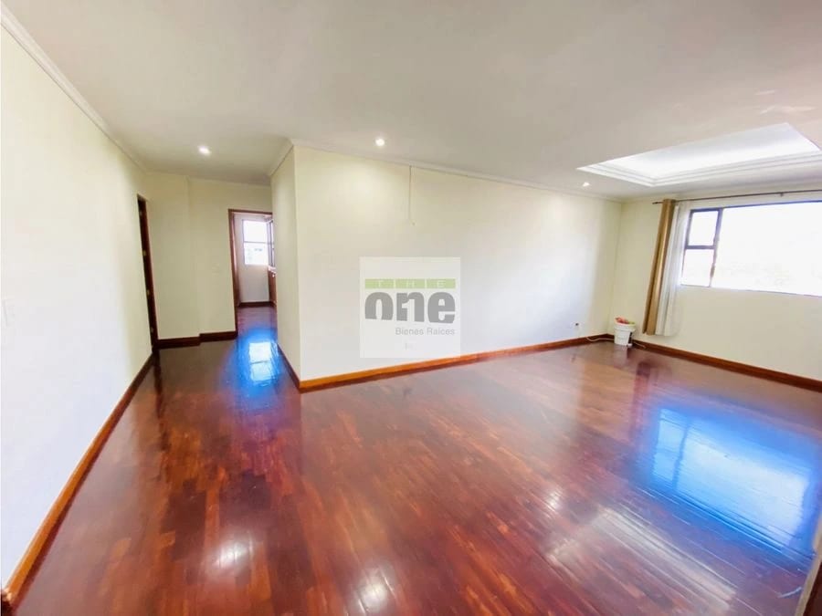 Apartamento de 120 mts. con 2 habitaciones en zona 10 — Casa en Alquiler en Zona 10, Guatemala, Ciudad — foto 1 de 13
