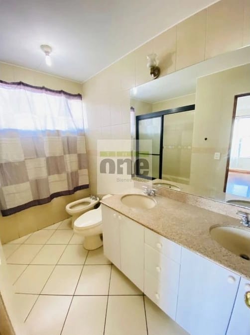 Apartamento de 120 mts. con 2 habitaciones en zona 10 — Casa en Alquiler en Zona 10, Guatemala, Ciudad — foto 11 de 13