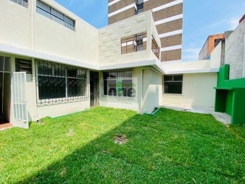 Zona 10 Fuera de Garita Cercana a Oakland casa en Alquiler — Casa en Alquiler en Zona 10, Guatemala, Ciudad — foto 1 de 5