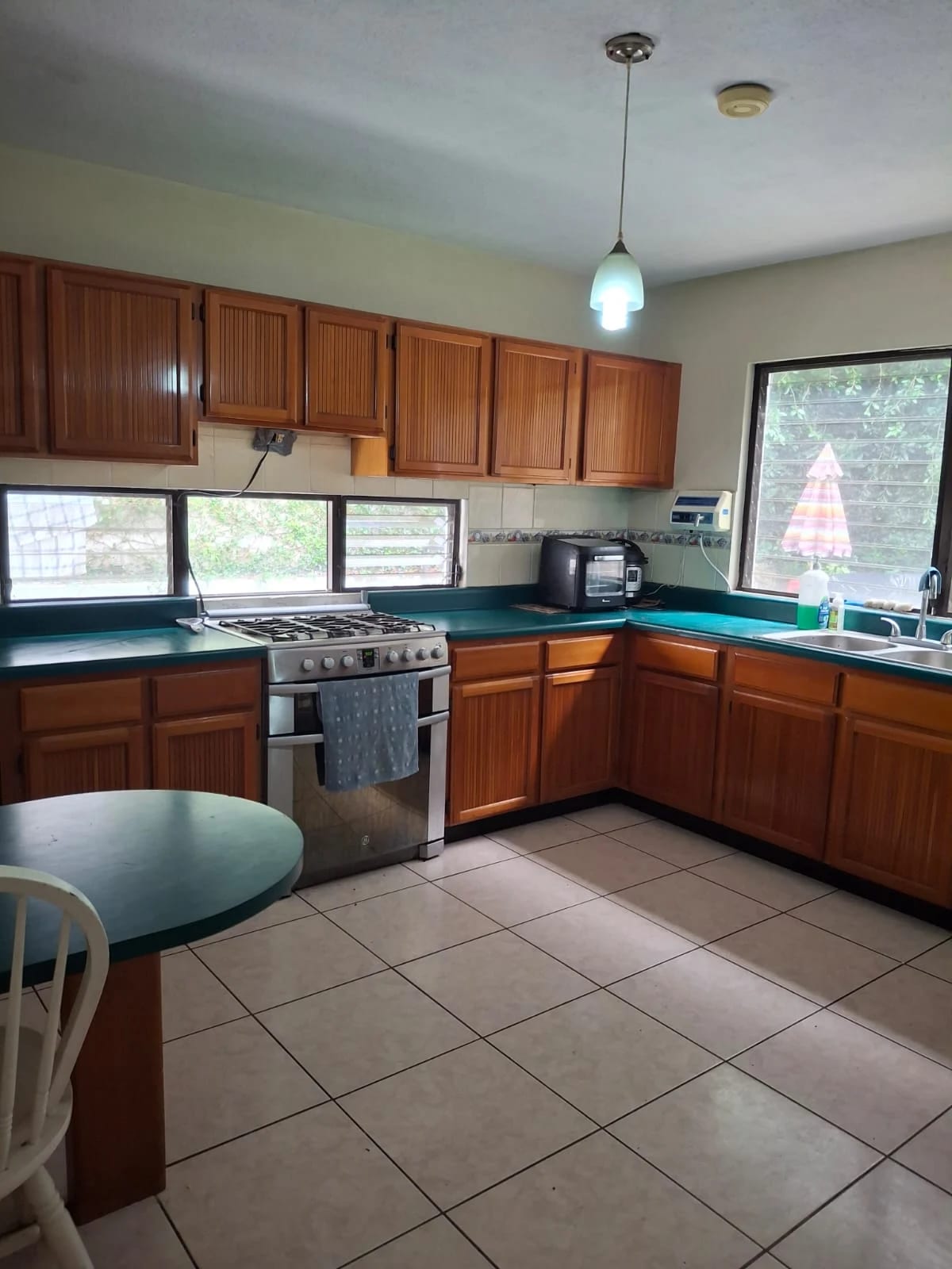 CASA EN VENTA EN RESIDENCIALES SAN MIGUEL FRENTE A LA ENTRADA DE OLMECA CARRETERA A EL SALVADOR — Casa en Venta en Fraijanes, Carretera a El Salvador, Guatemala, Ciudad — foto 8 de 12